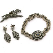 Unmarked silver blue stone & seed pearl bracelet - 8cm long t/w silver marked marcasite jockey