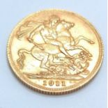 1911 George V sovereign coin - 8g