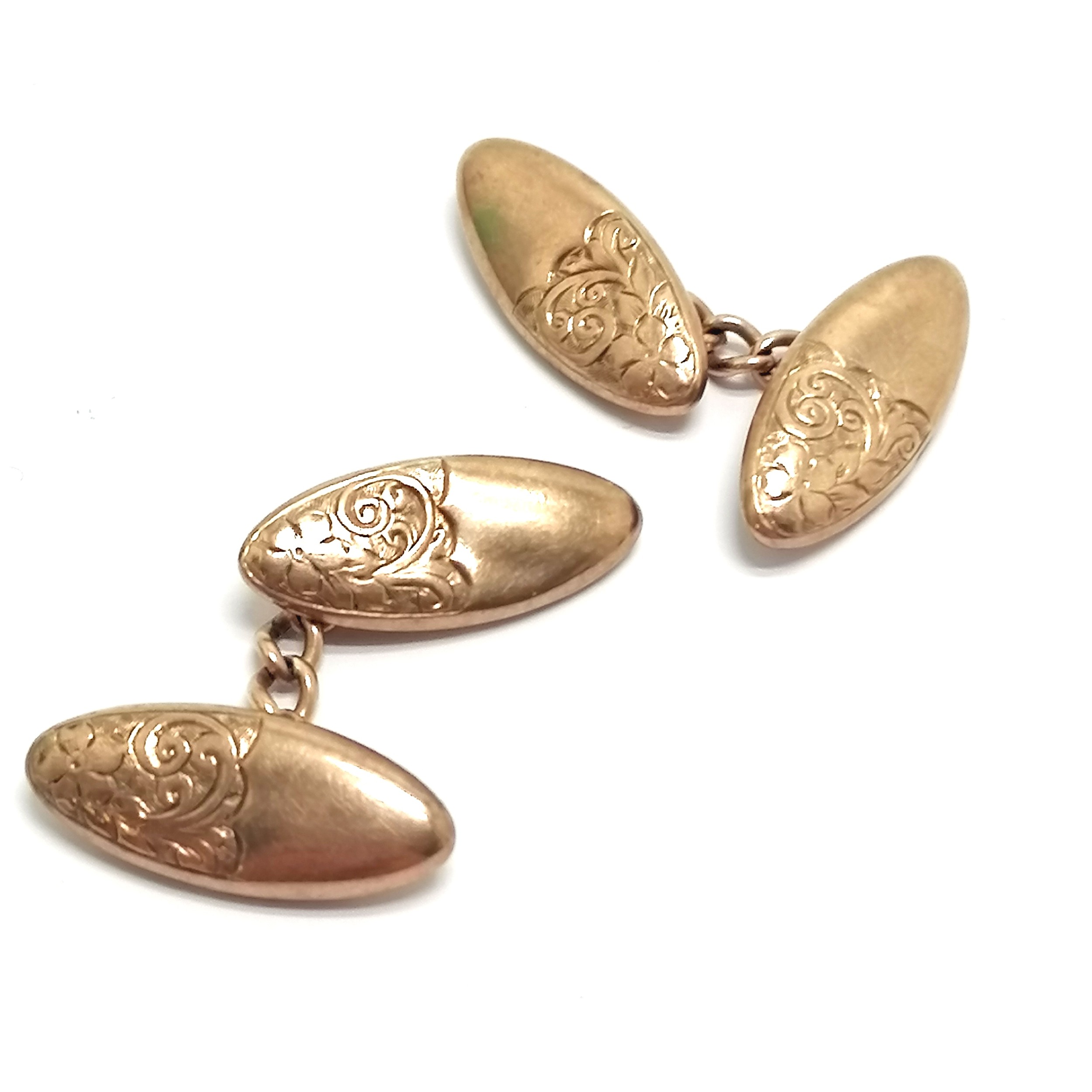 Antique pair of 9ct hallmarked rose gold cufflinks with engraved detail - 4.2g with slight dents