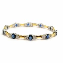 18ct hallmarked white / yellow gold diamond (60) & sapphire (10) set bracelet - 19cm & 21g