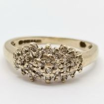 9ct hallmarked gold diamond cluster ring - size K & 2g total weight
