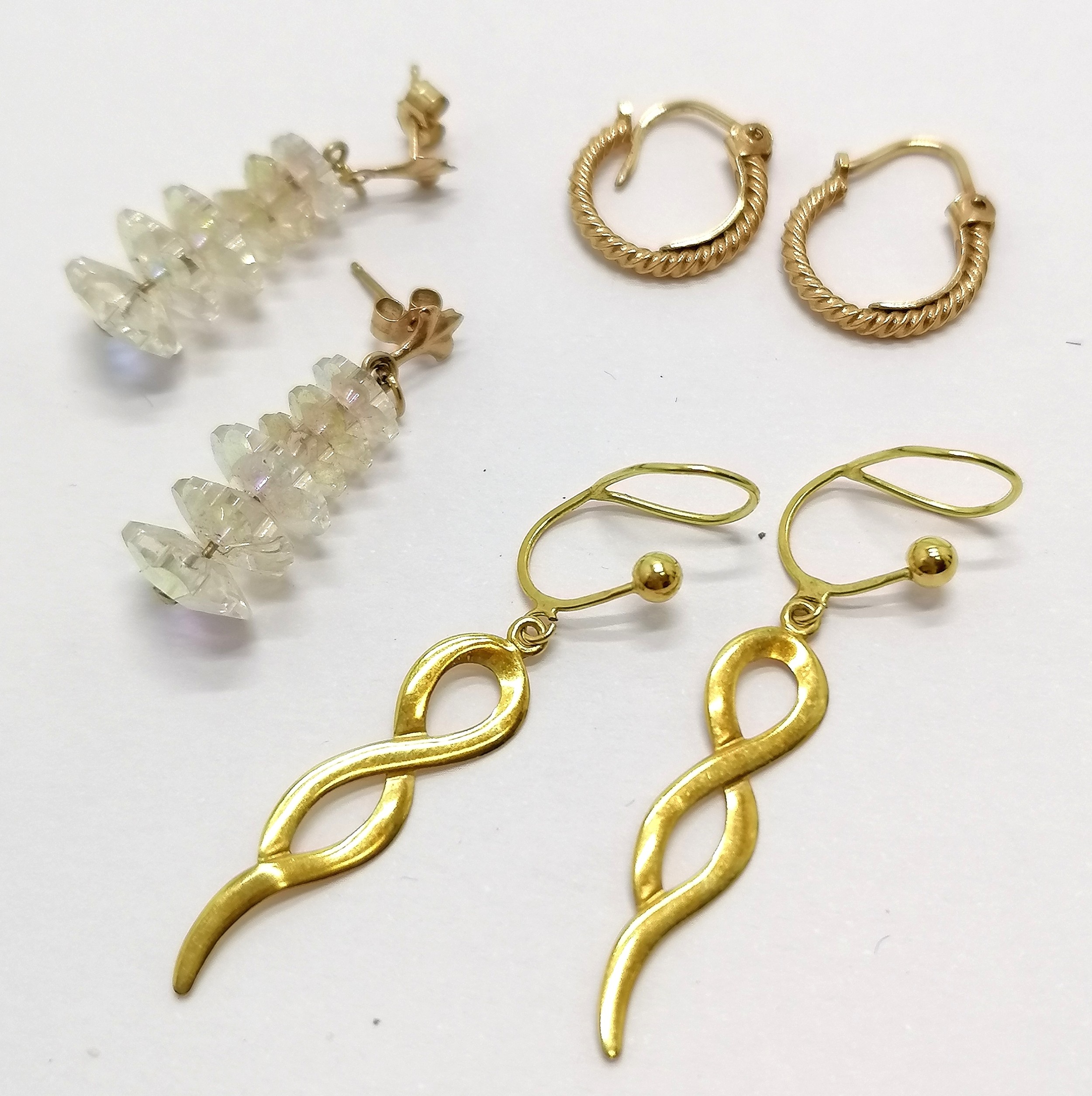 3 x pairs of 9ct gold earrings inc crystal beadwork - 4.3g total weight - SOLD ON BEHALF OF THE