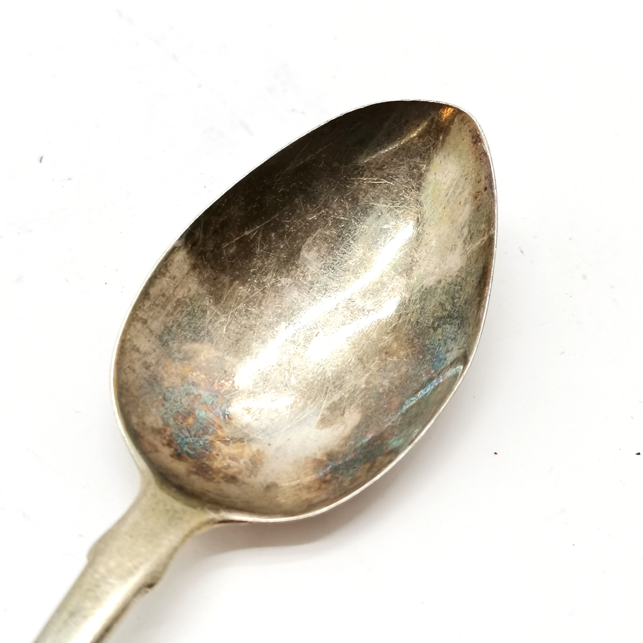 Pair of 1822 fiddle ladles by William Eley & William Fearn t/w 1824 rat tailed spoon by Charles - Image 3 of 6