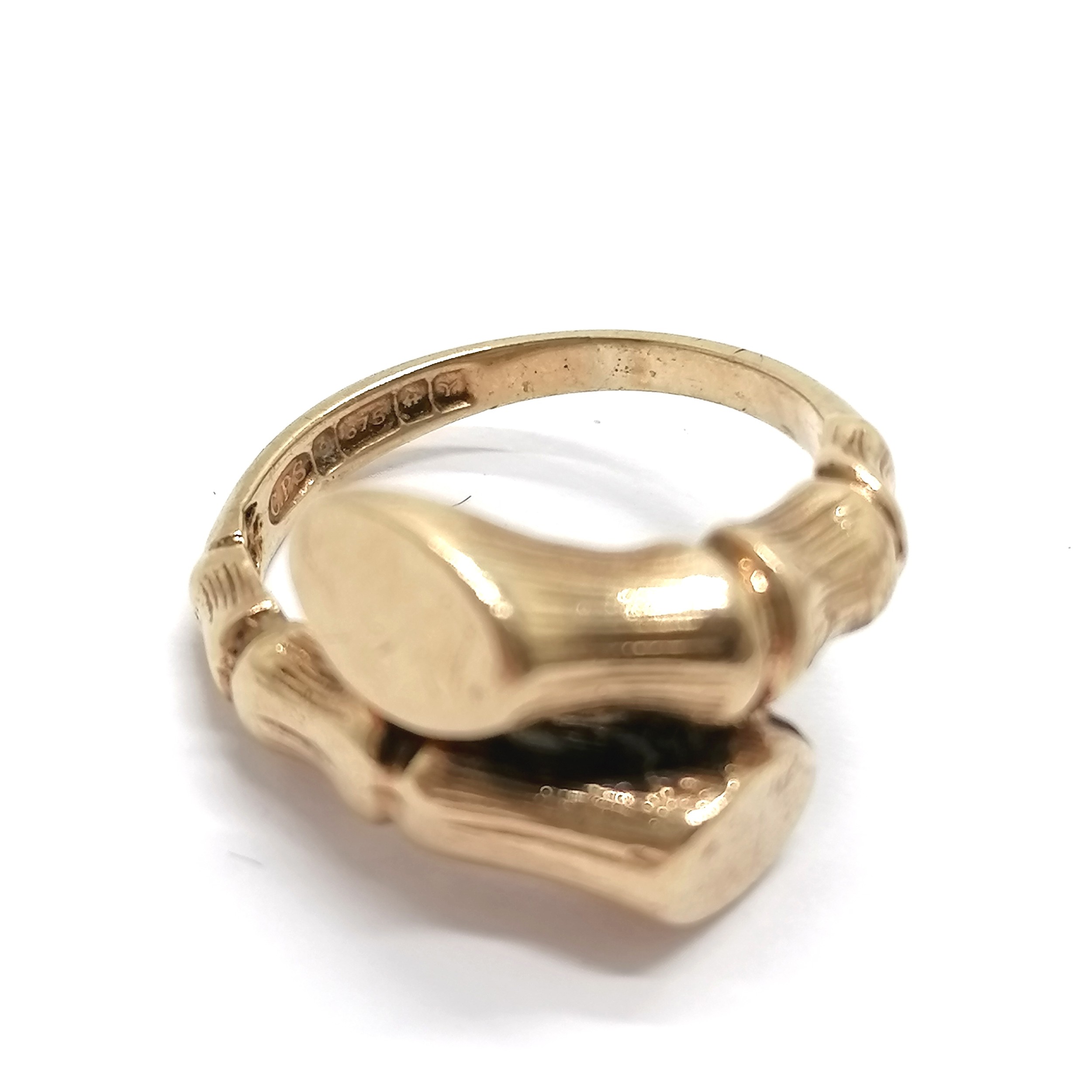 9ct hallmarked gold bamboo design twist ring by C P S Jewellery Co Ltd - size N½ & 4.3g - Image 2 of 3