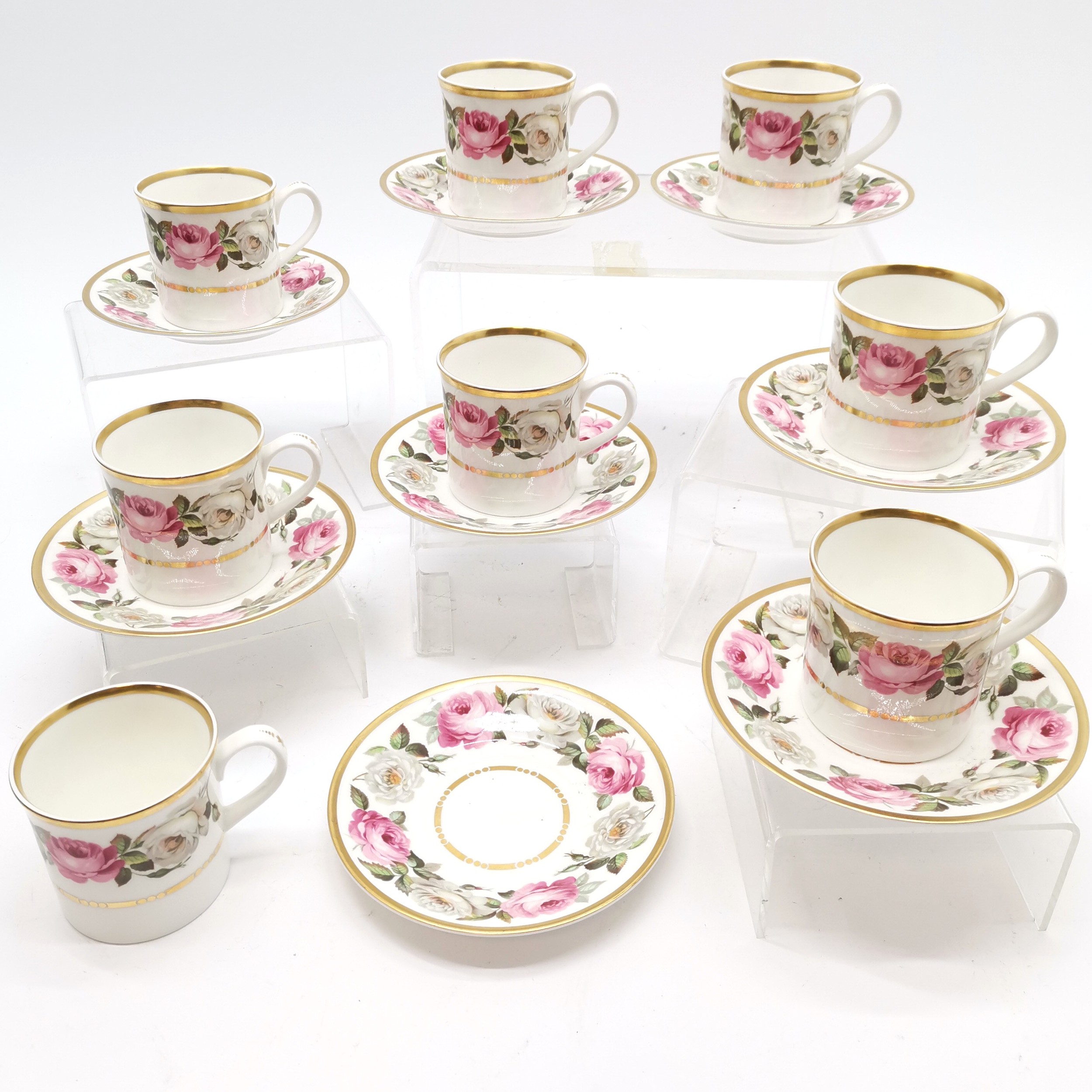 Royal Worcester Royal Garden floral set of 8 x cups / saucers (13cm diameter) ~ no obvious damage - Image 2 of 5