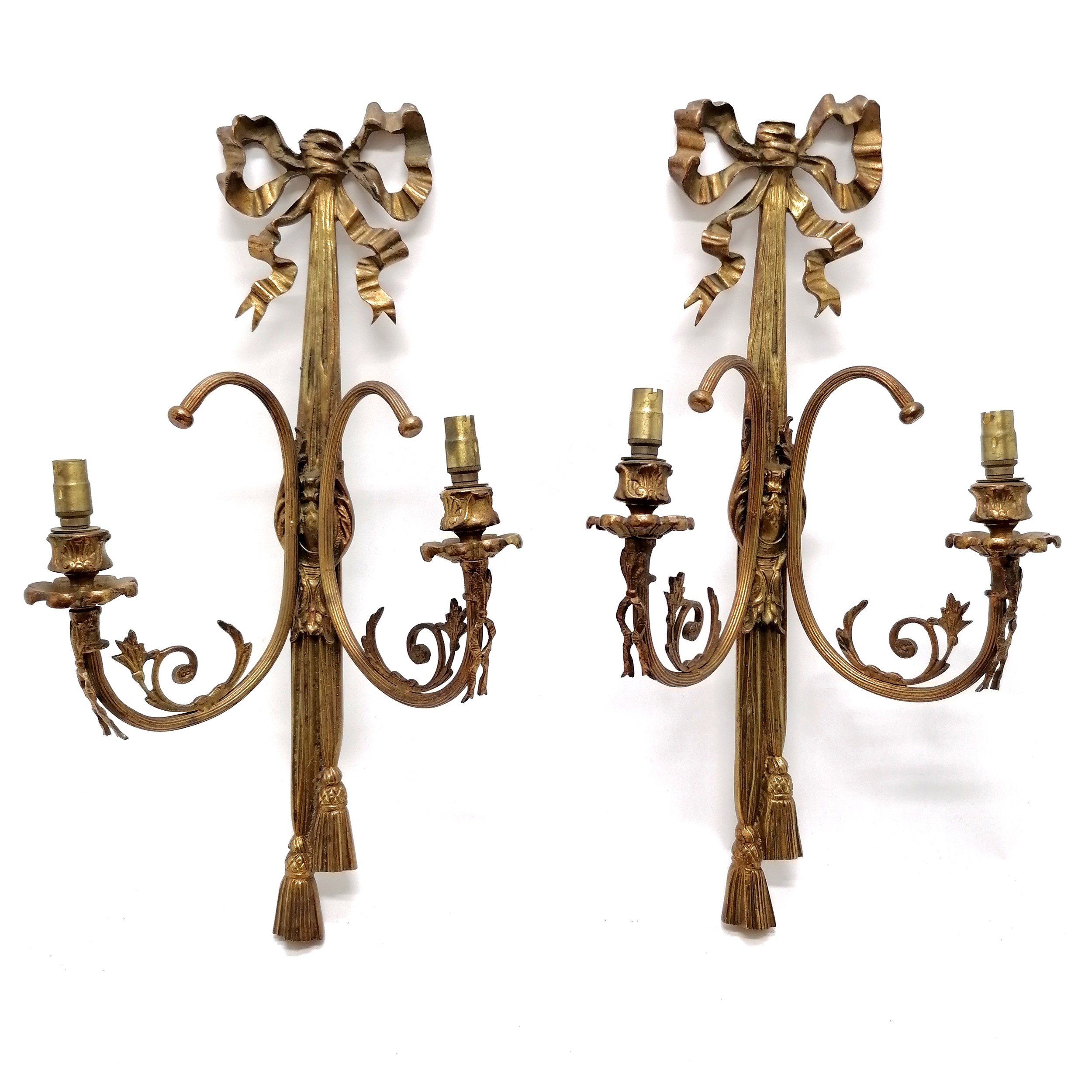 Large pair of gilt metal 2 branch wall lights in classical style (44cm with no obvious damage) t/w 5