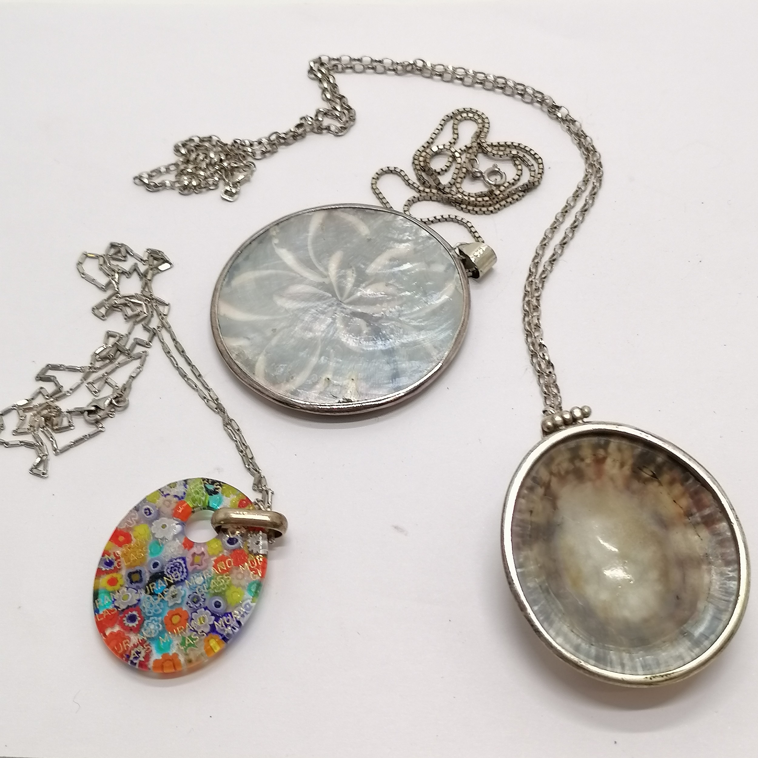 3 x silver mounted pendants on silver chains inc shell & Murano - longest chain 70cm & total - Image 2 of 2