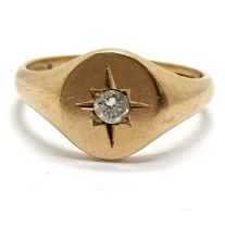 9ct hallmarked gold oval signet ring set with diamond - size U & 5.2g total weight ~ diamond