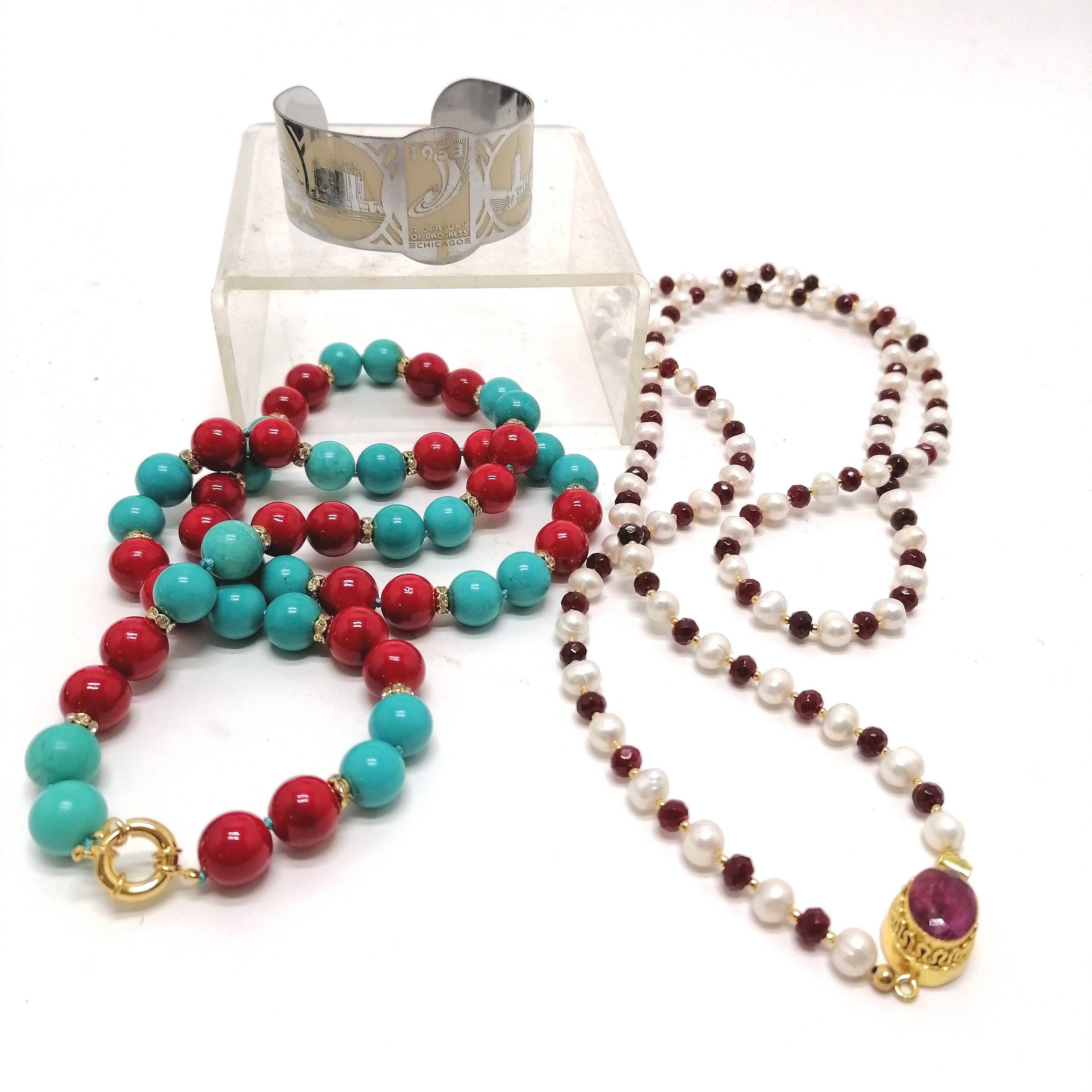 Red stone / pearl 96cm necklace, Deco style bangle & turquoise / red bead necklace
