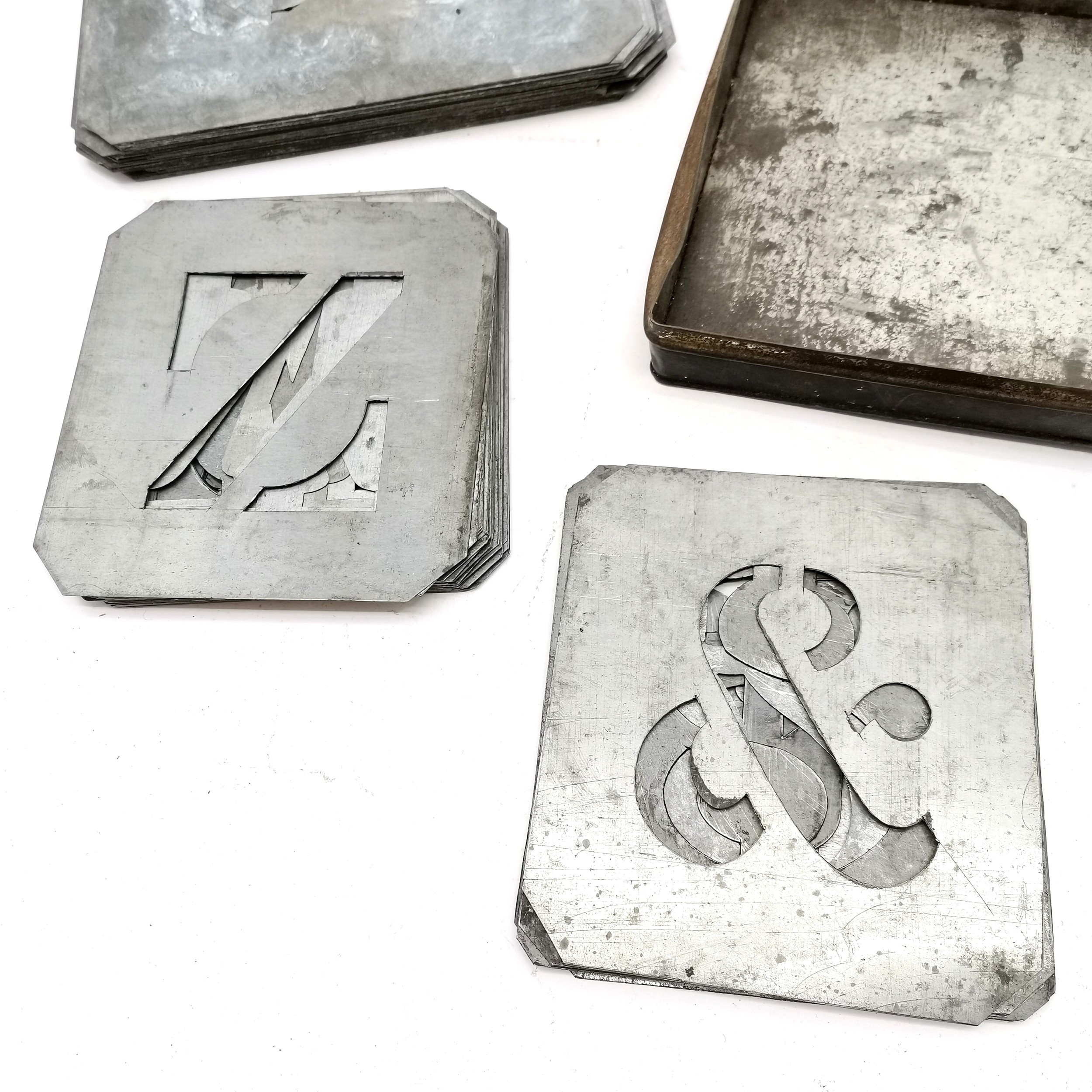 2 x sets of antique metal stencils comprising A-Z & 0-8 & ampersand (23cm x 18cm) - smaller set ( - Image 2 of 4