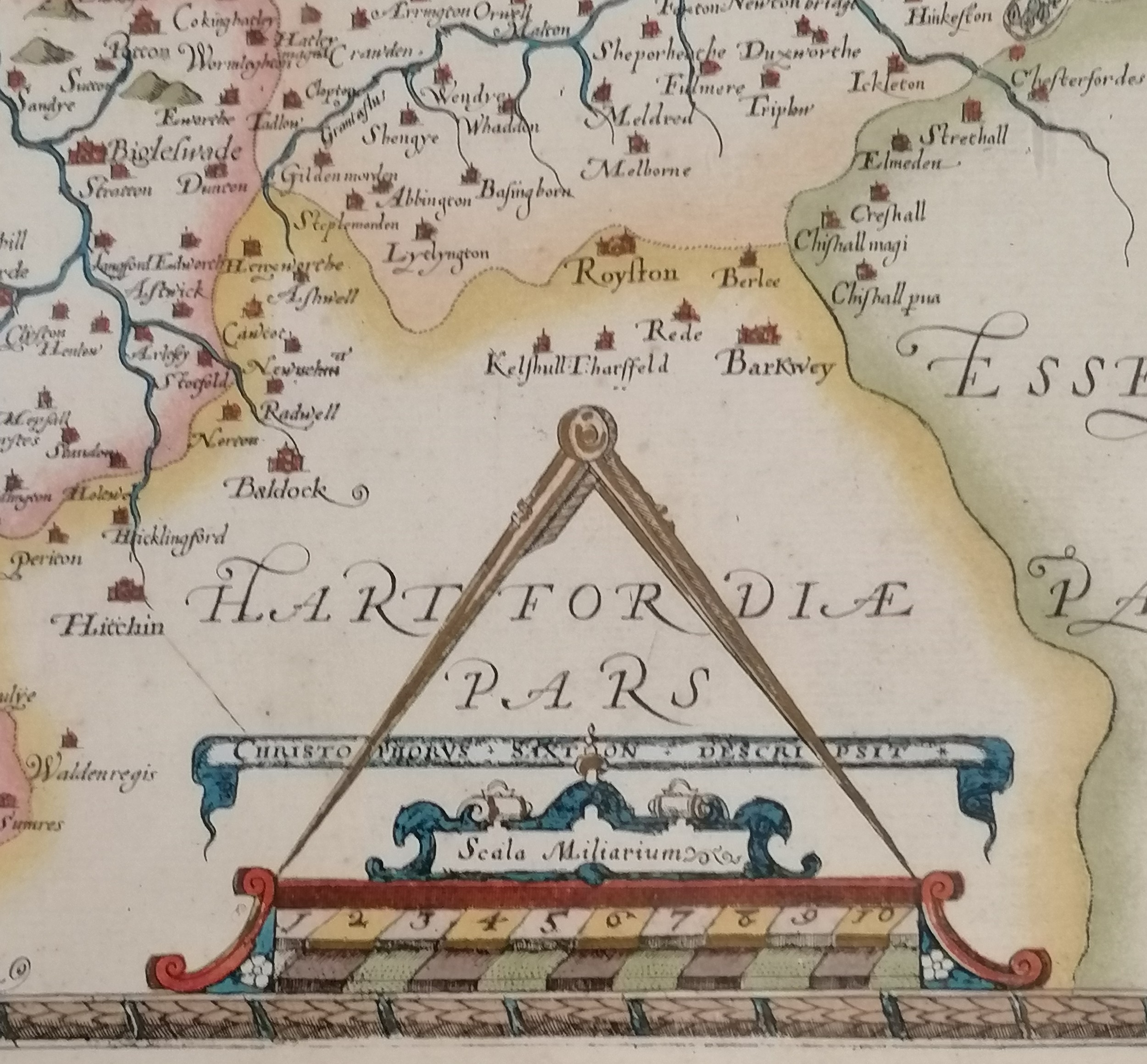 Antique maple framed hand tinted map of Northamptonshire / Bedfordshire by Christopher Saxton - - Image 2 of 4