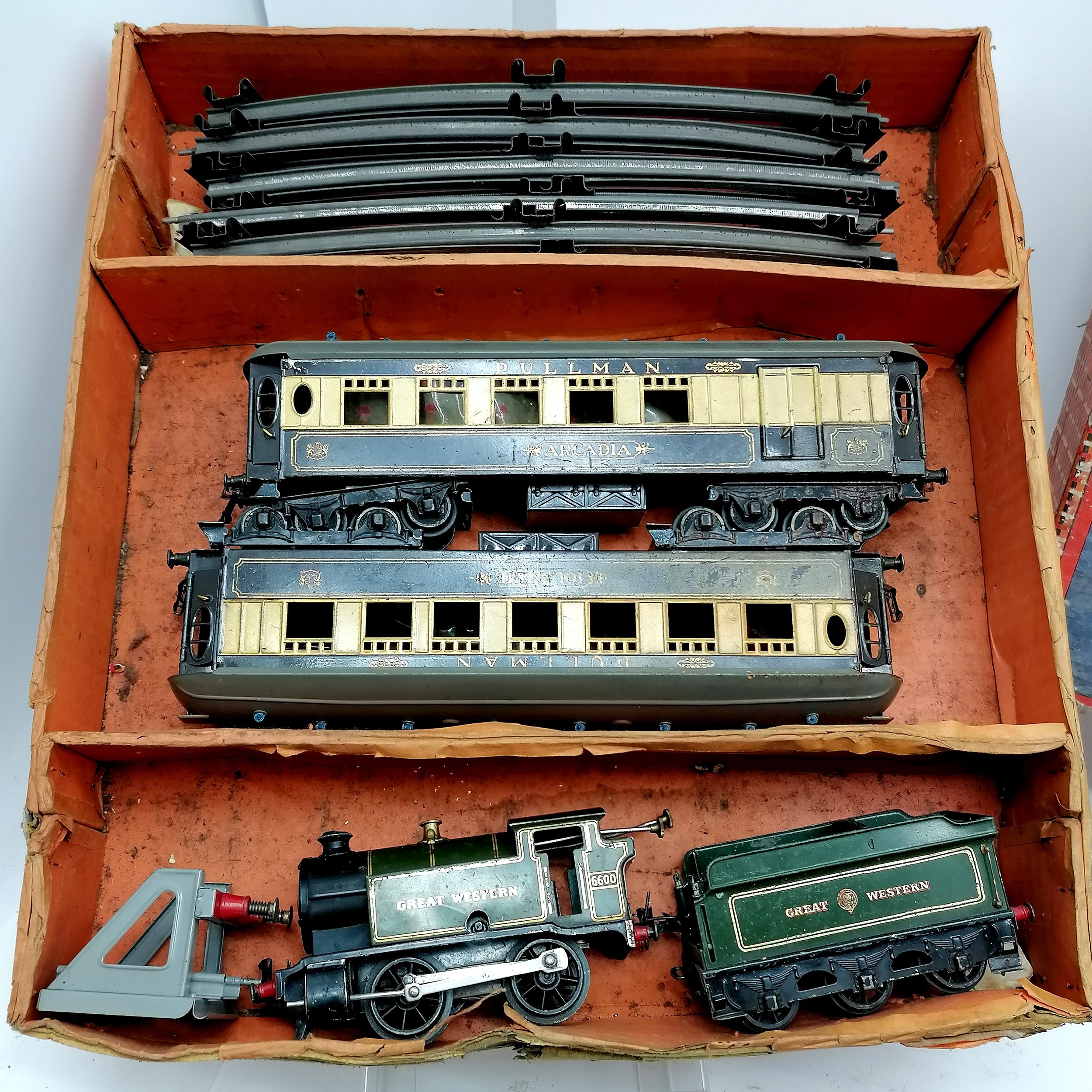 Vintage Hornby No.2 Special Pullman 0 gauge complete set in box t/w qty of extra track & carriages - Image 16 of 18