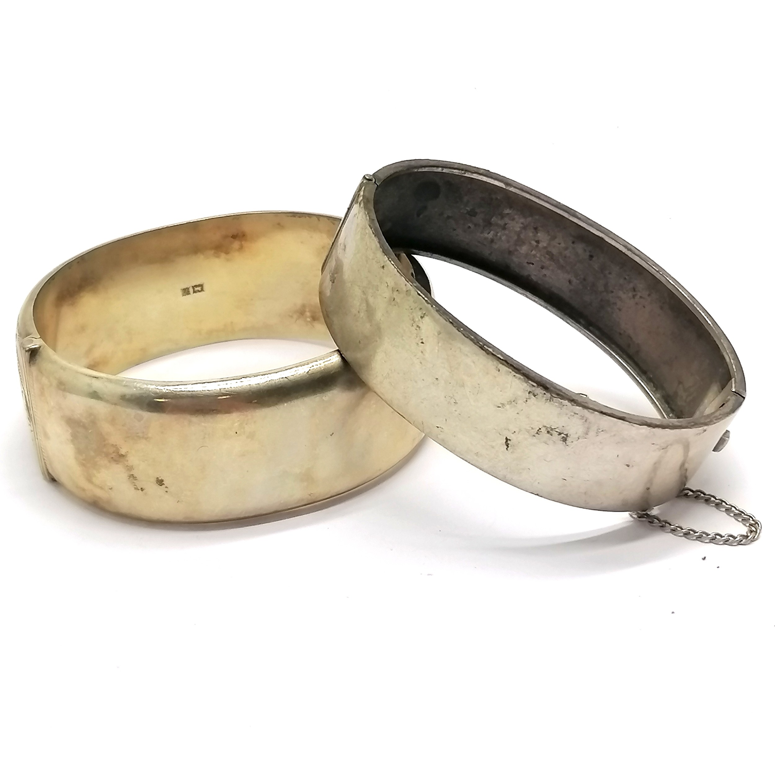 2 x silver bangles - 1 antique with bird detail (a/f), the other silver gilt - total weight (2) 59g - Image 2 of 2