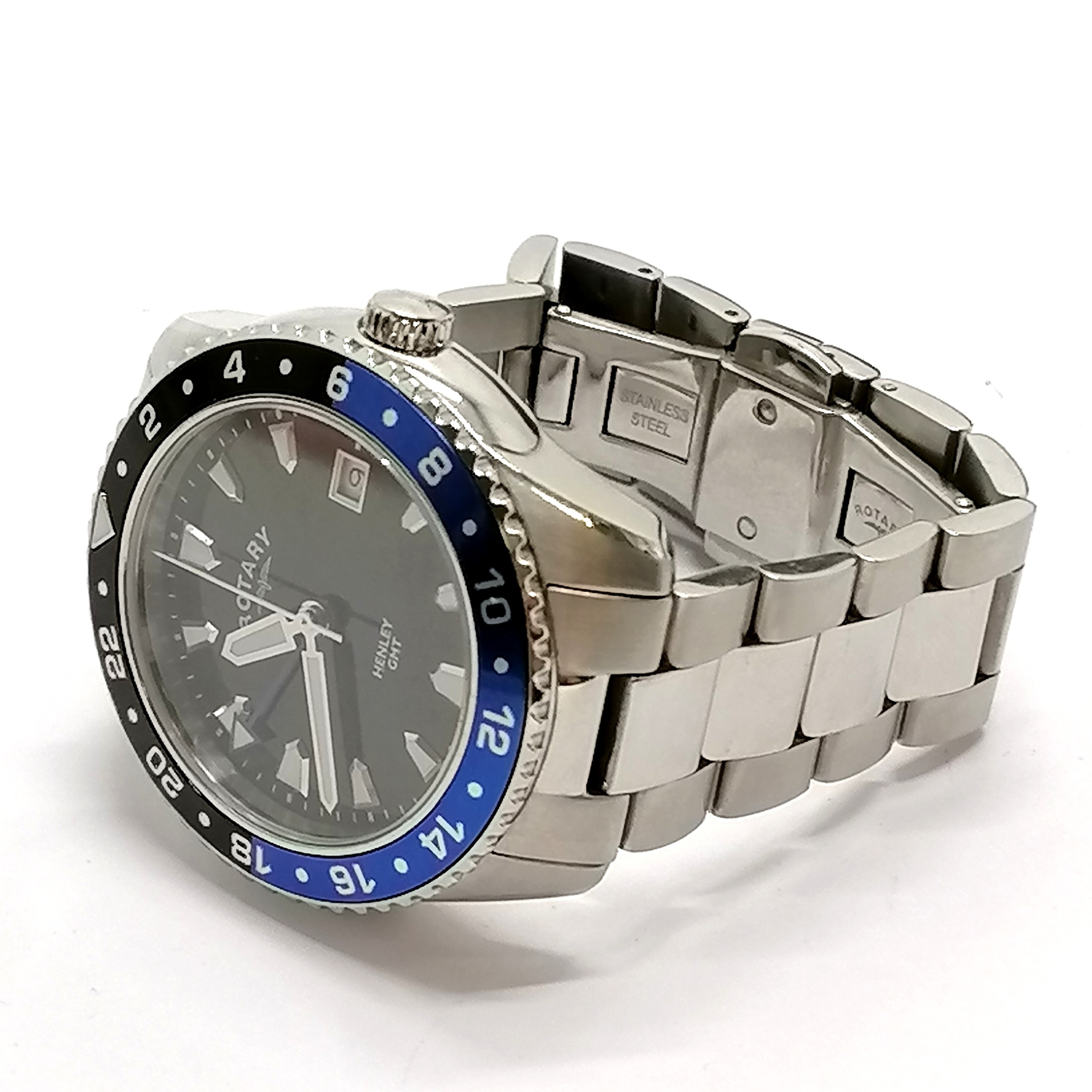 Rotary Henley GMT gents quartz stainless steel (40mm case) wristwatch - runs BUT WE CANNOT GUARANTEE - Image 2 of 3