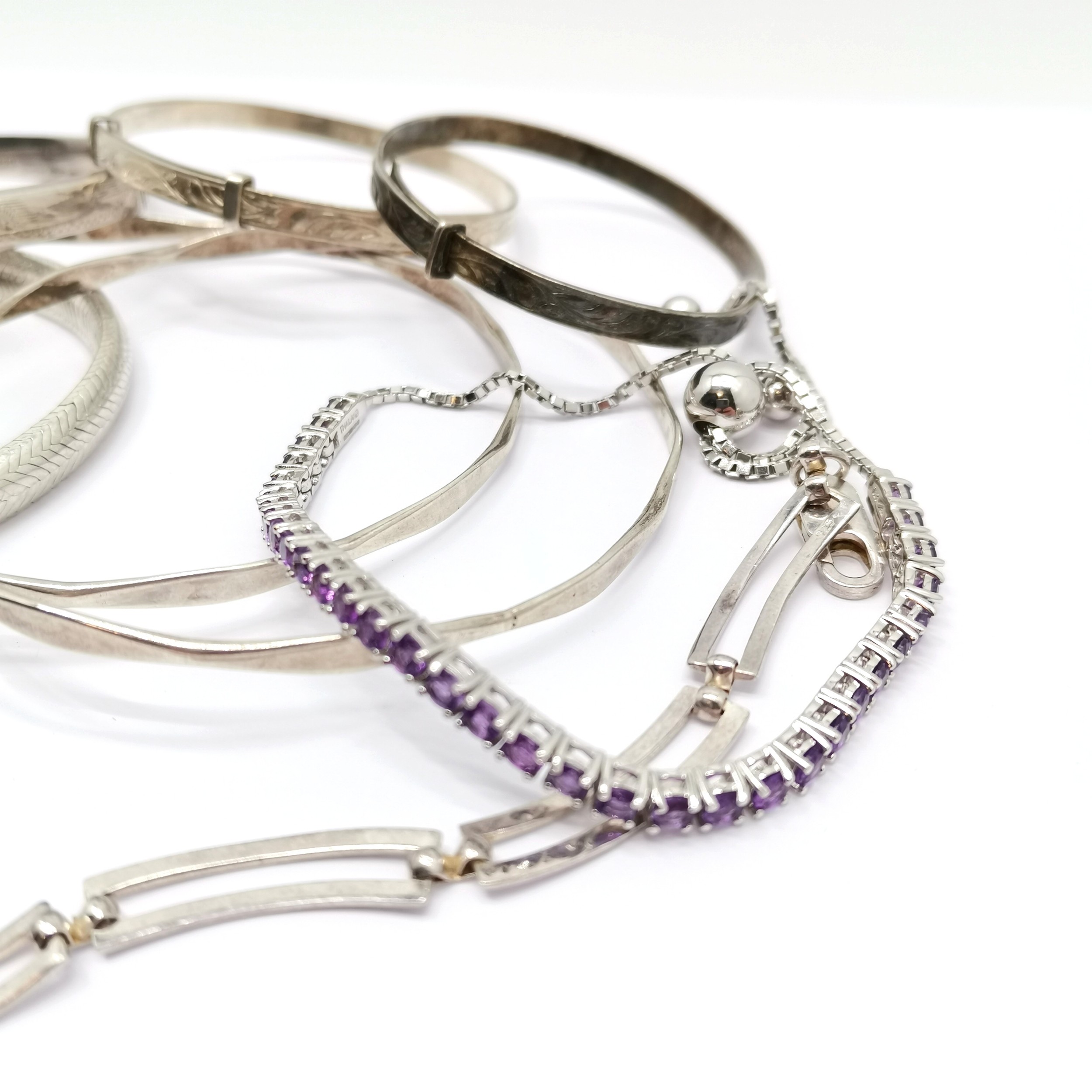 Qty of silver jewellery ~ 6 bangles inc stone set, 3 bracelets (1 unmarked) & 42cm neckchain - total - Image 3 of 4