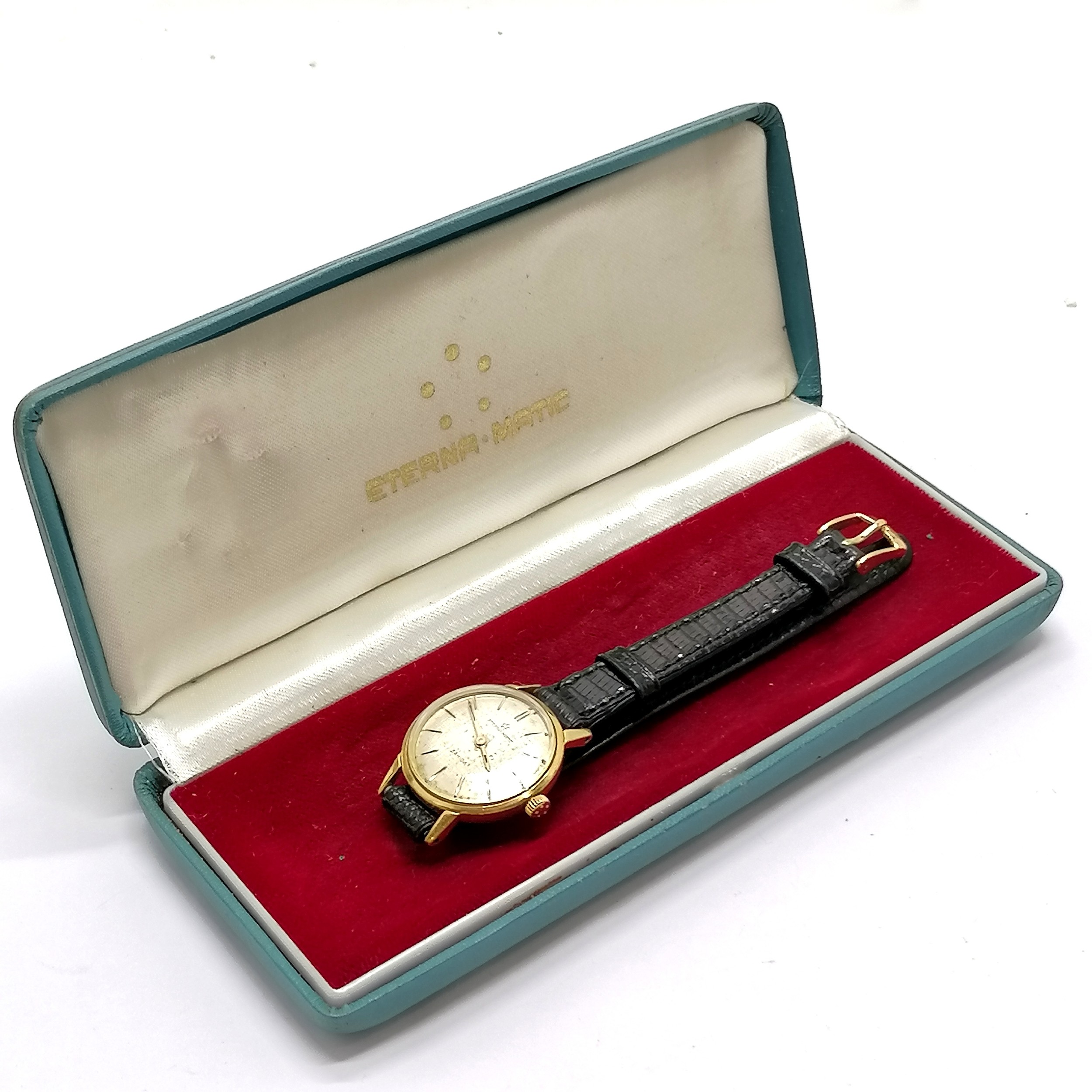 Eterna-matic Sahida automatic mid size 18ct gold wristwatch (22mm case) in original retail box - has