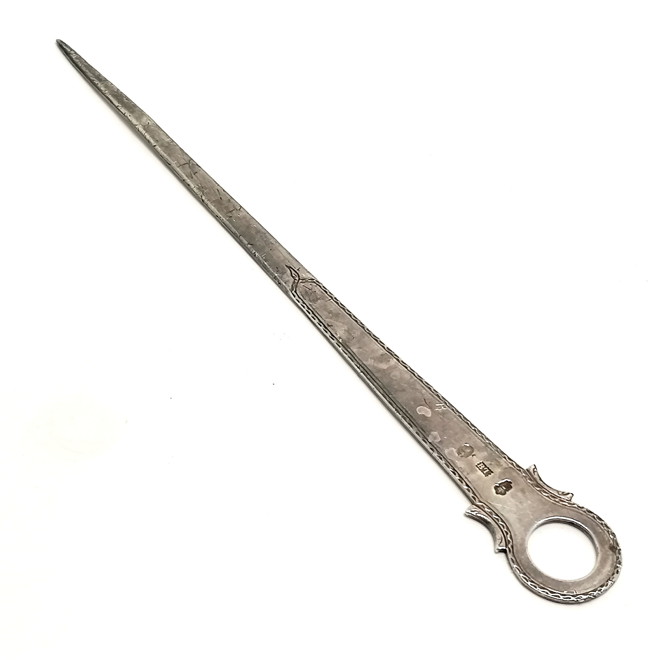 18th century Ireland : Dublin skewer by Benjamin Taitt with double headed eagle crest ~ 71.9g & 27. - Image 2 of 5