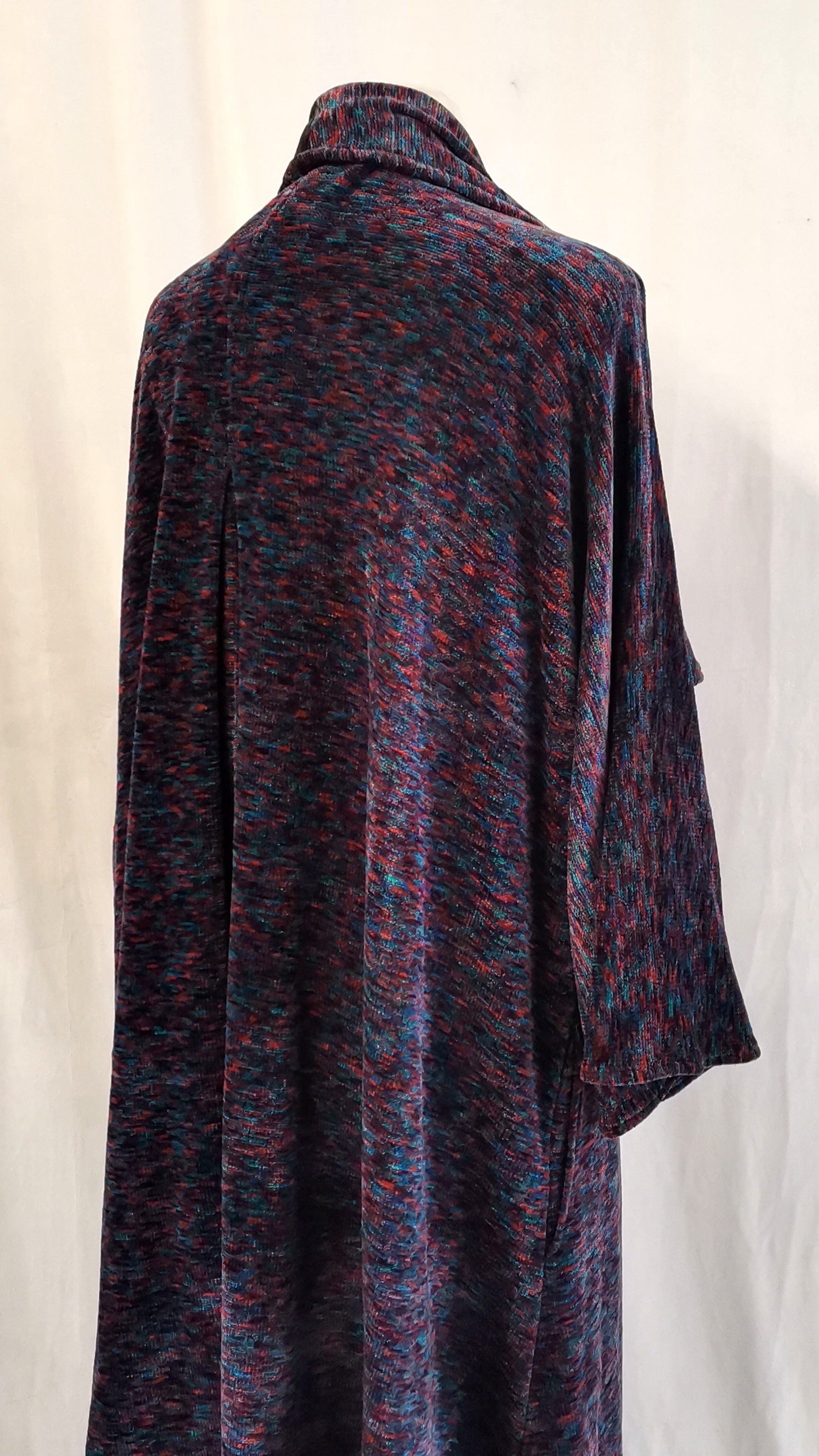 Velvet loose fitting coat large size in multicoloured - good used condition - by Sahara - Image 2 of 3