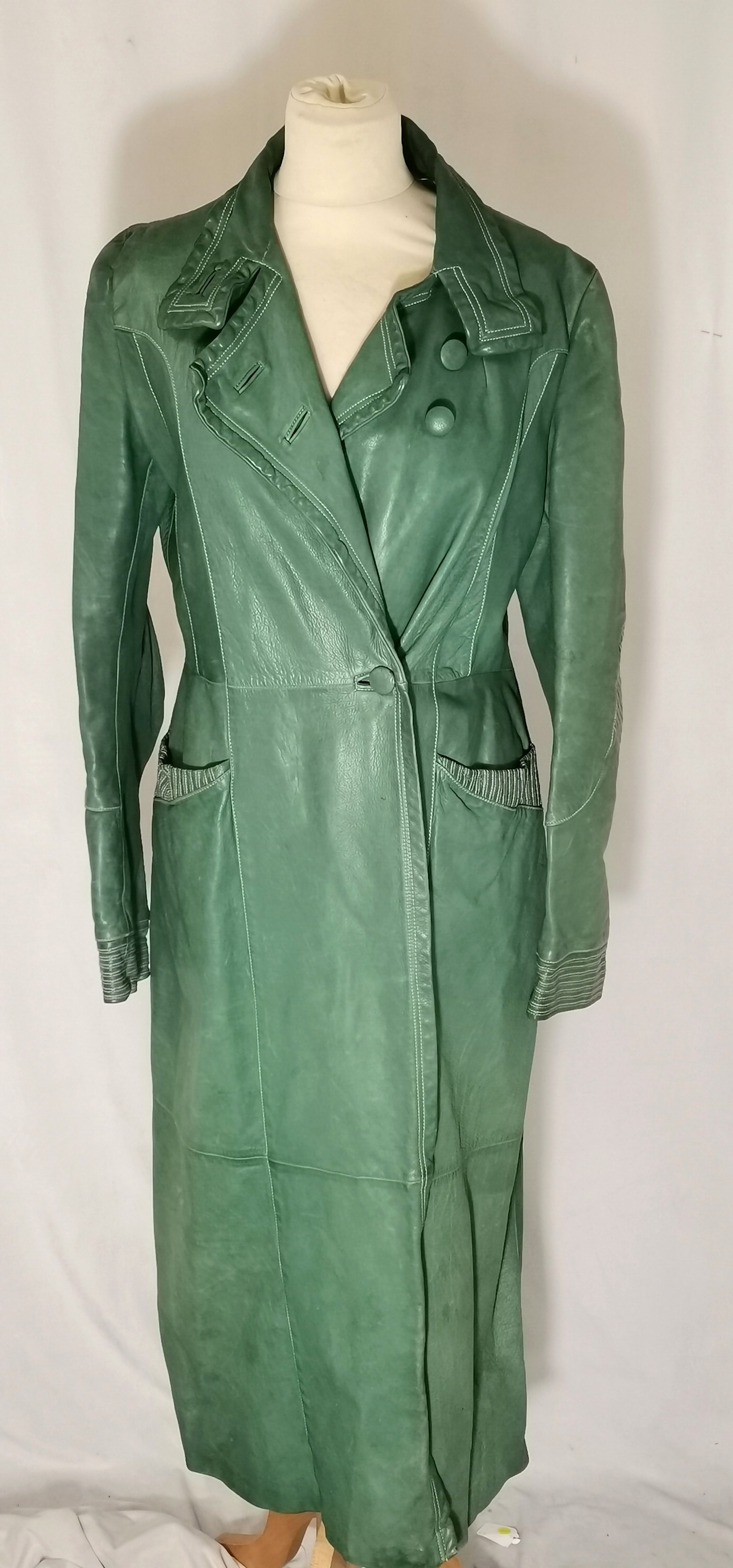 Vintage Marni long green leather coat in good used condition - 114cm chest.