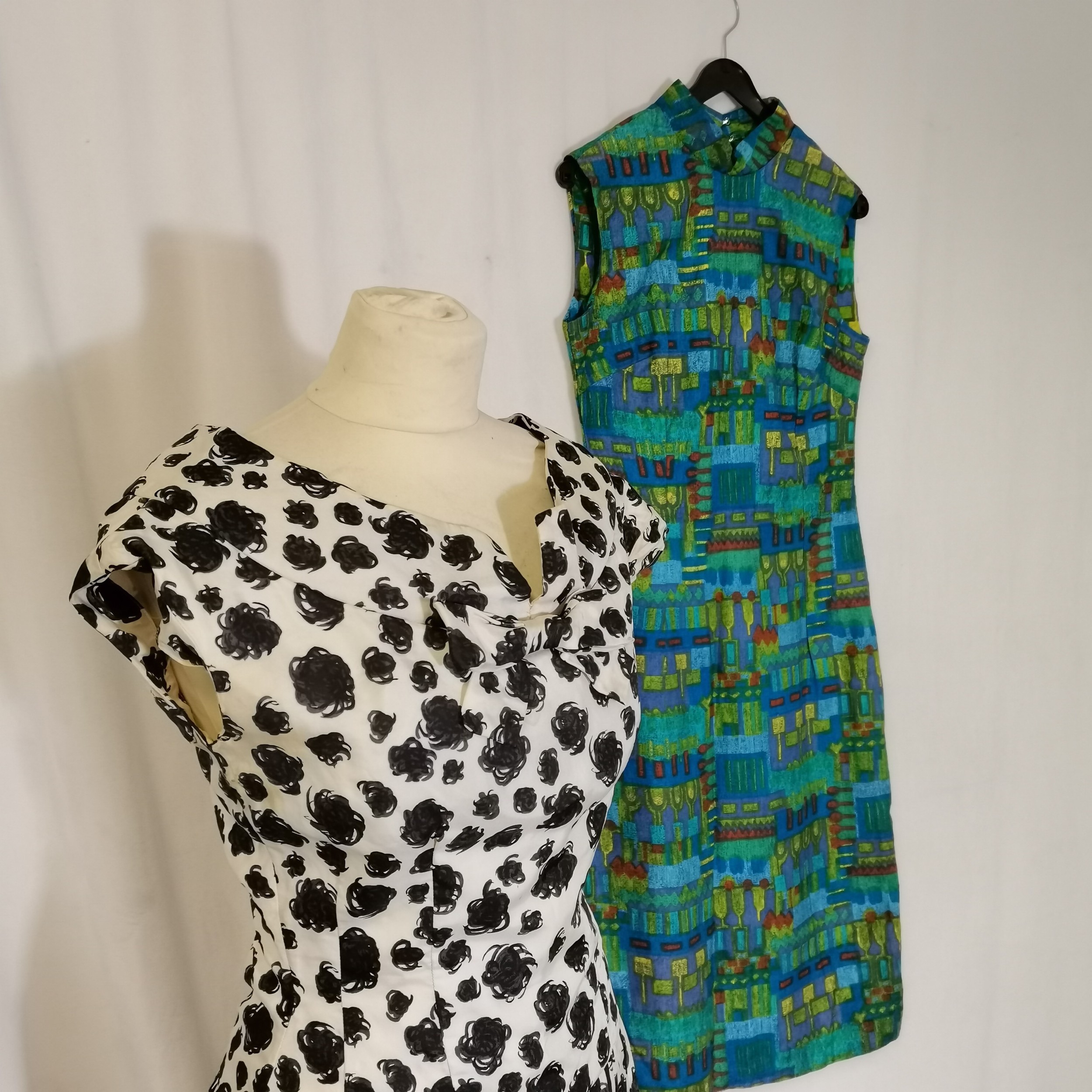 2 Vintage dresses 1 1950s black and white 92cm bust, staining under arms and front of dress t/w - Image 2 of 3