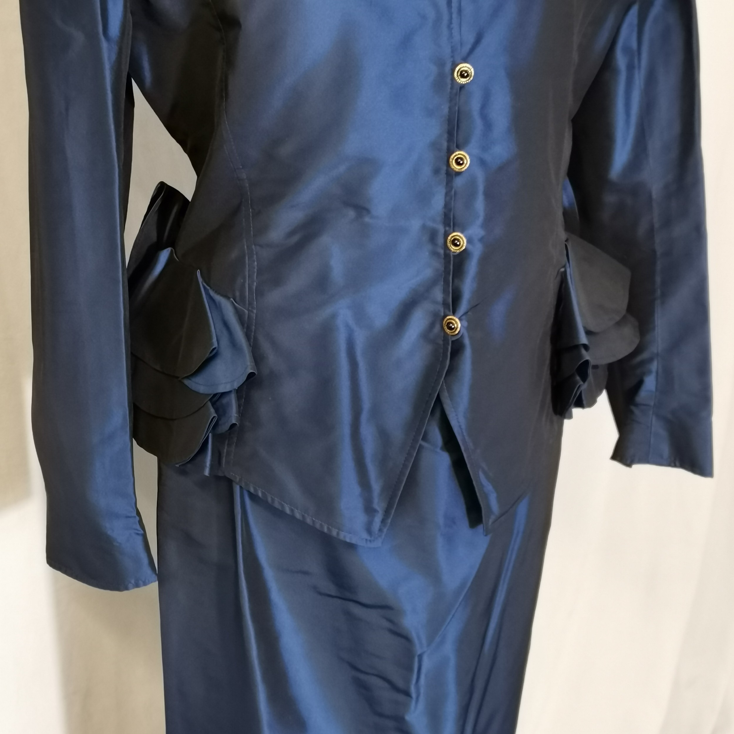 1960's Ungara Parellele Paris blue silk 2 piece skirt and button front top Size 12 - no obvious - Image 4 of 4