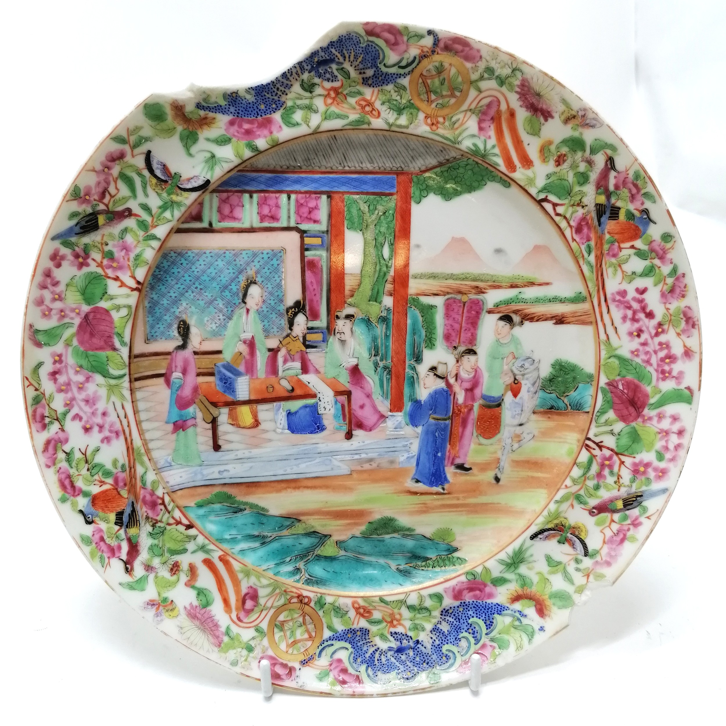 Antique Chinese/ Cantonese hand painted plate 25.5cm diameter has obvious loses T/W an oval hand - Image 6 of 7