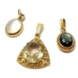 3 x 9ct marked gold stone set pendants inc aquamarine, unusual cut purple stone, citrine (2.5cm