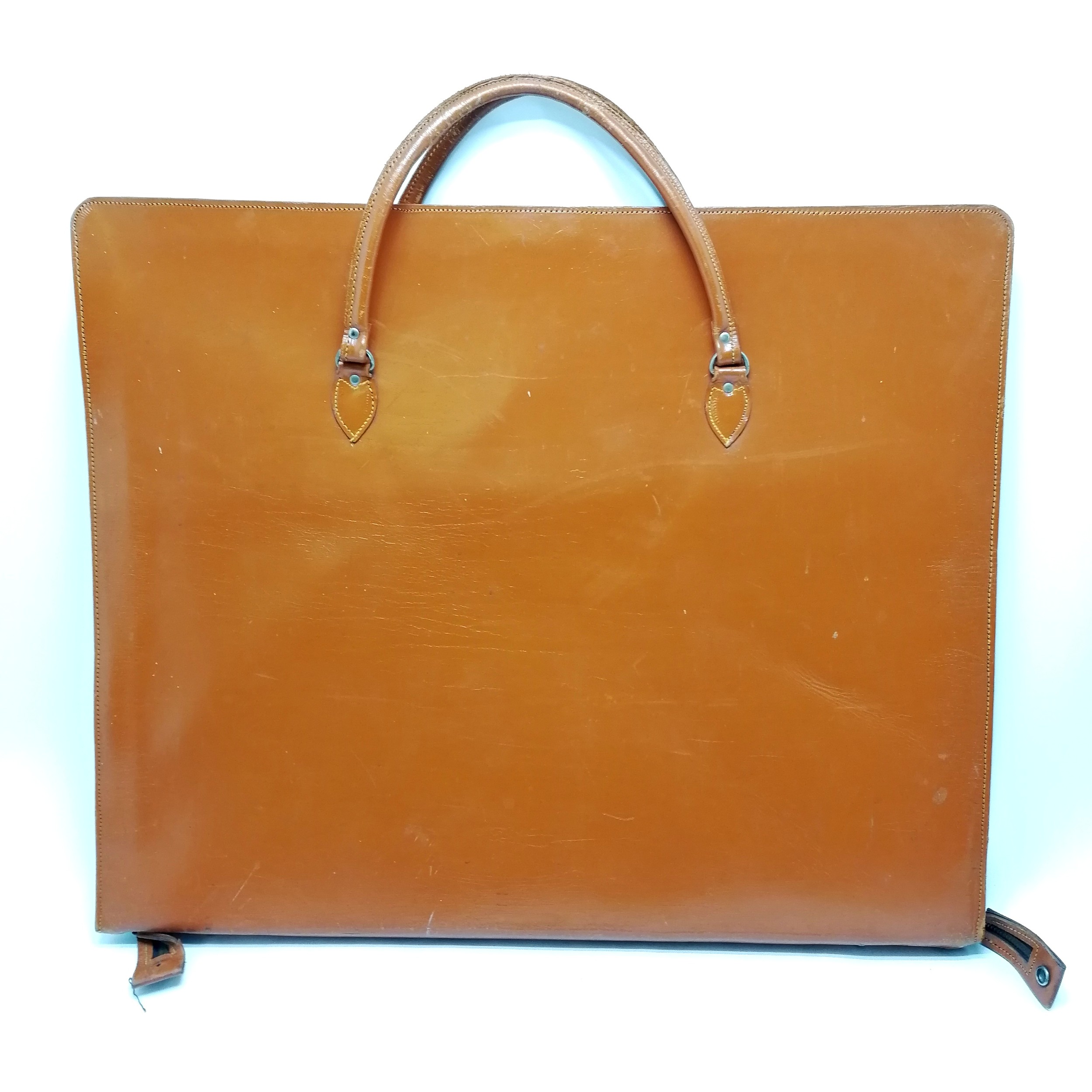 Vintage tan leather portfolio case with zip fastening 70cm x 58cm - in good used condition - Image 2 of 2