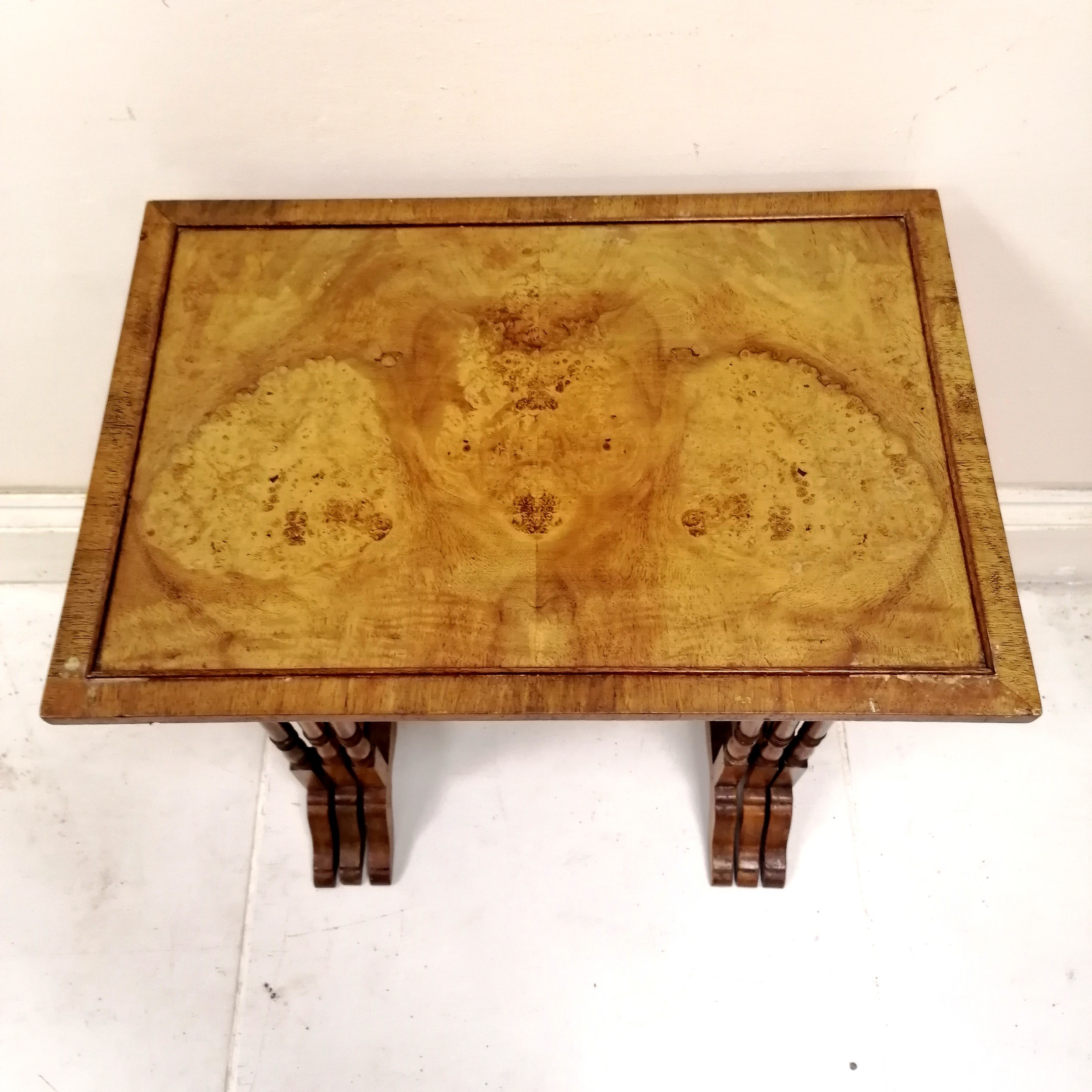 Nest of 3 Walnut reproduction tables - 51cm wide x 35cm deep x 60cm high & in used condition - Image 2 of 5