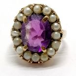 9ct hallmarked gold amethyst / pearl cluster ring - size J½ & 5.2g total weight ~ 1 pearl replaced &