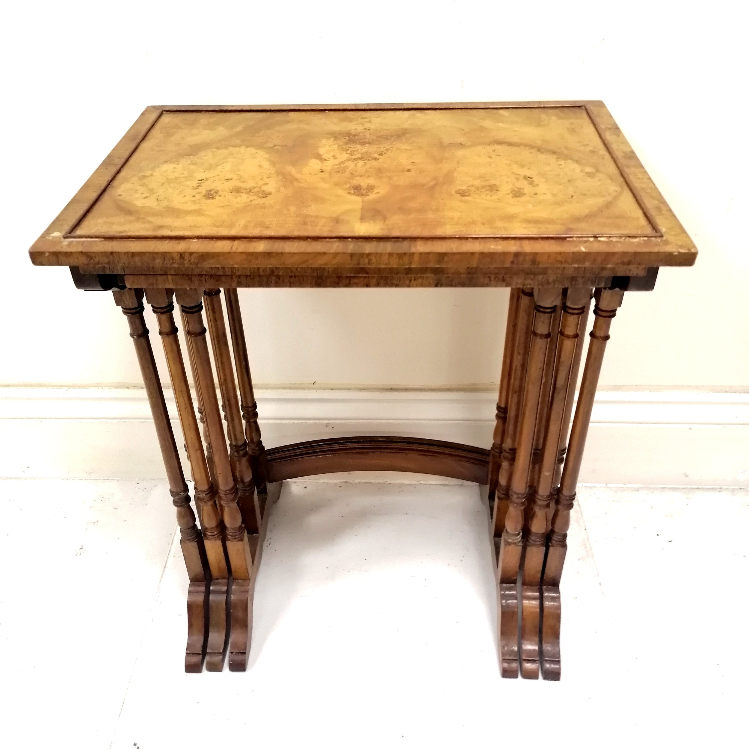 Nest of 3 Walnut reproduction tables - 51cm wide x 35cm deep x 60cm high & in used condition - Image 3 of 5