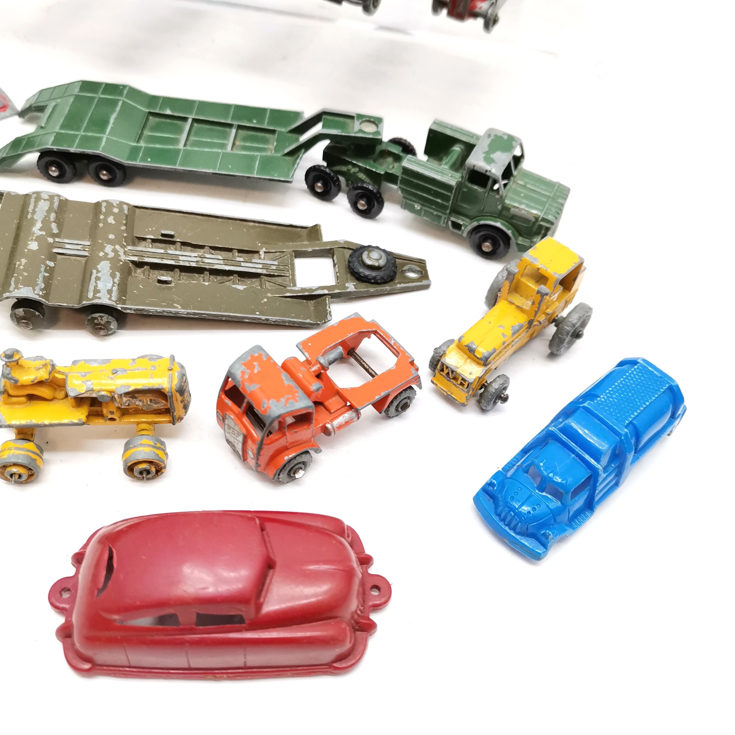 Qty of mostly die cast vintage toy cars mostly Lesney all in playworn condition - Image 2 of 4