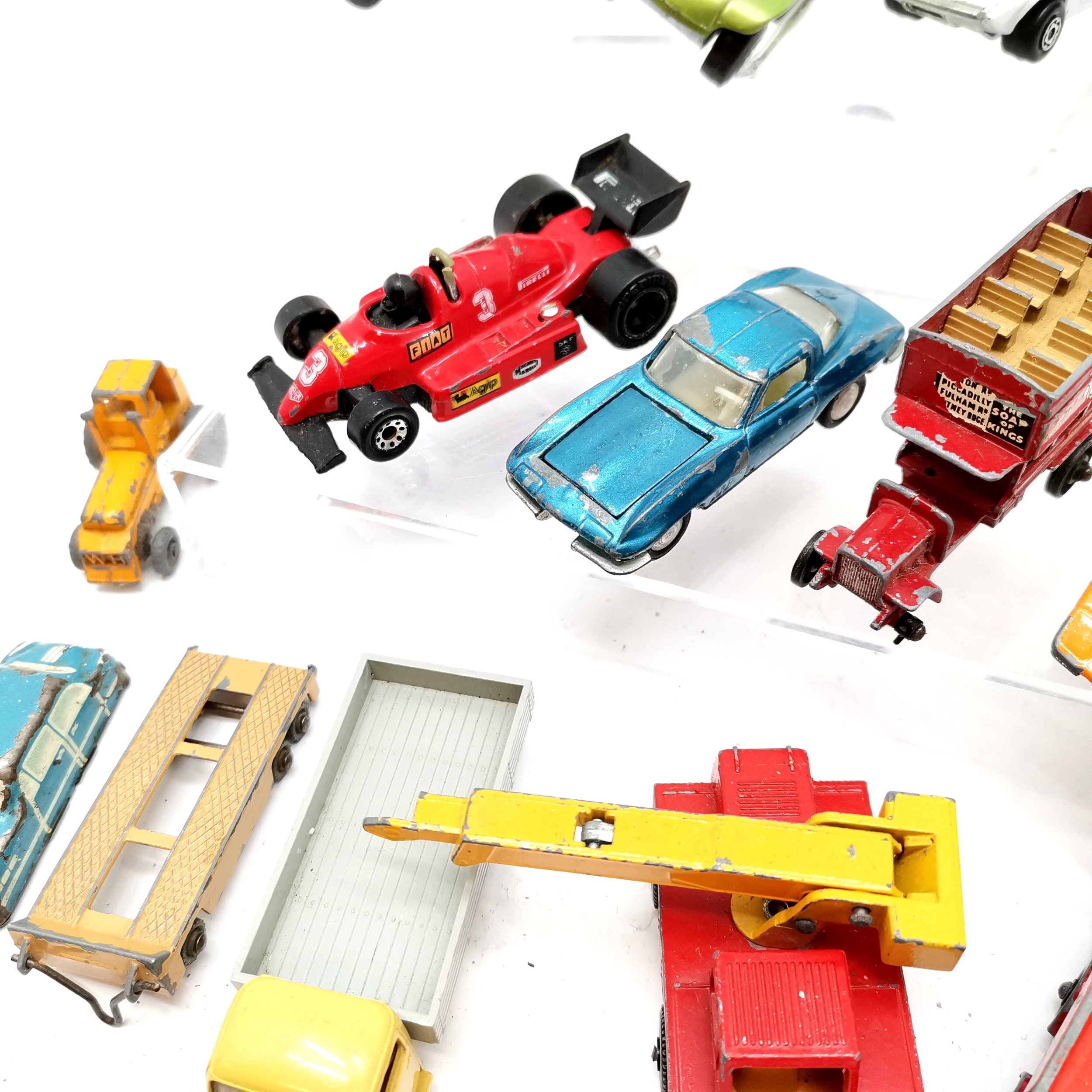 Qty of mostly die cast vintage toy vehicles inc 2 tractors largest by Crescent toy company (12cm), - Image 3 of 5