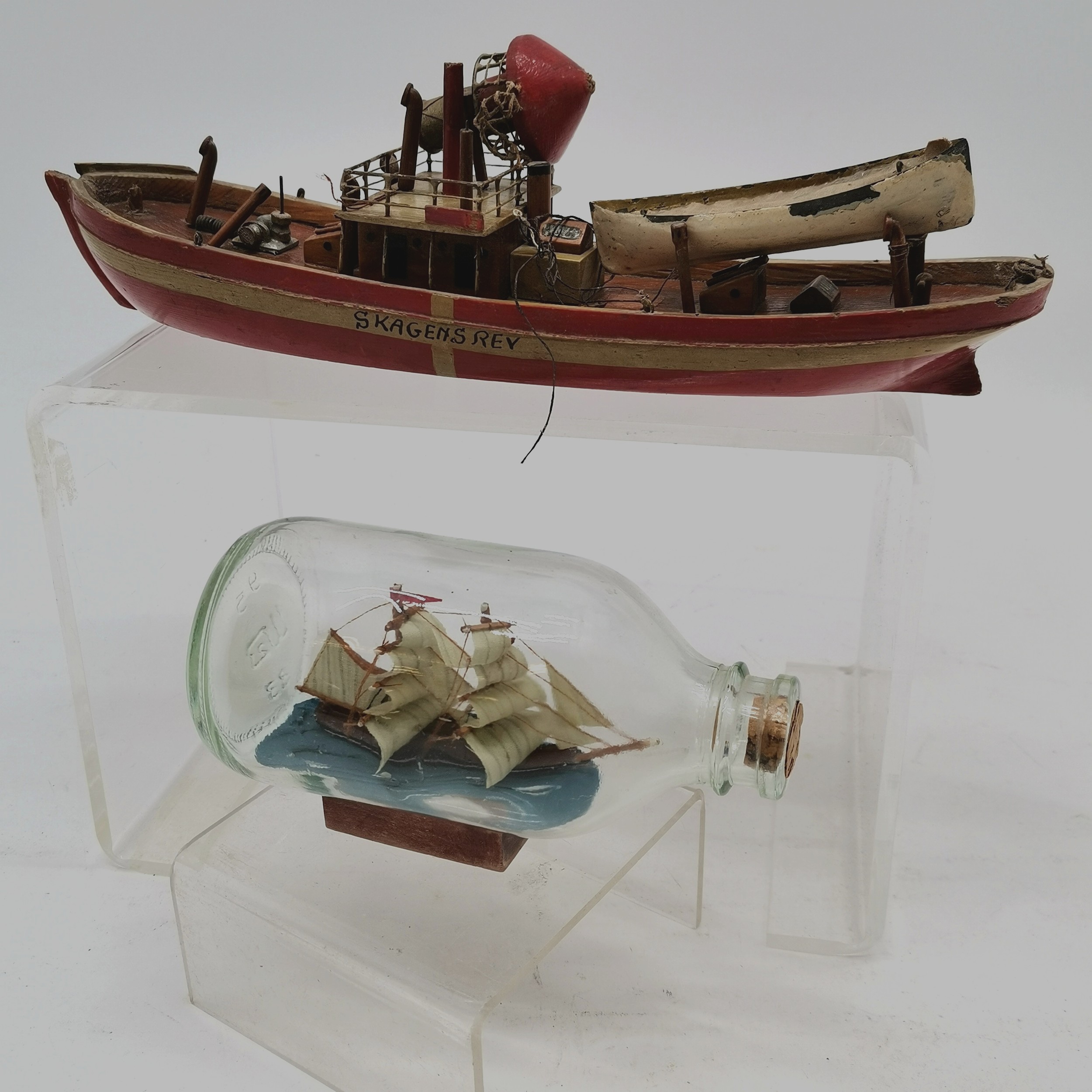 Vintage wooden Star Yacht Mk2 36cm long, small ship in a bottle, scratch built submarine, 4 other - Image 2 of 3