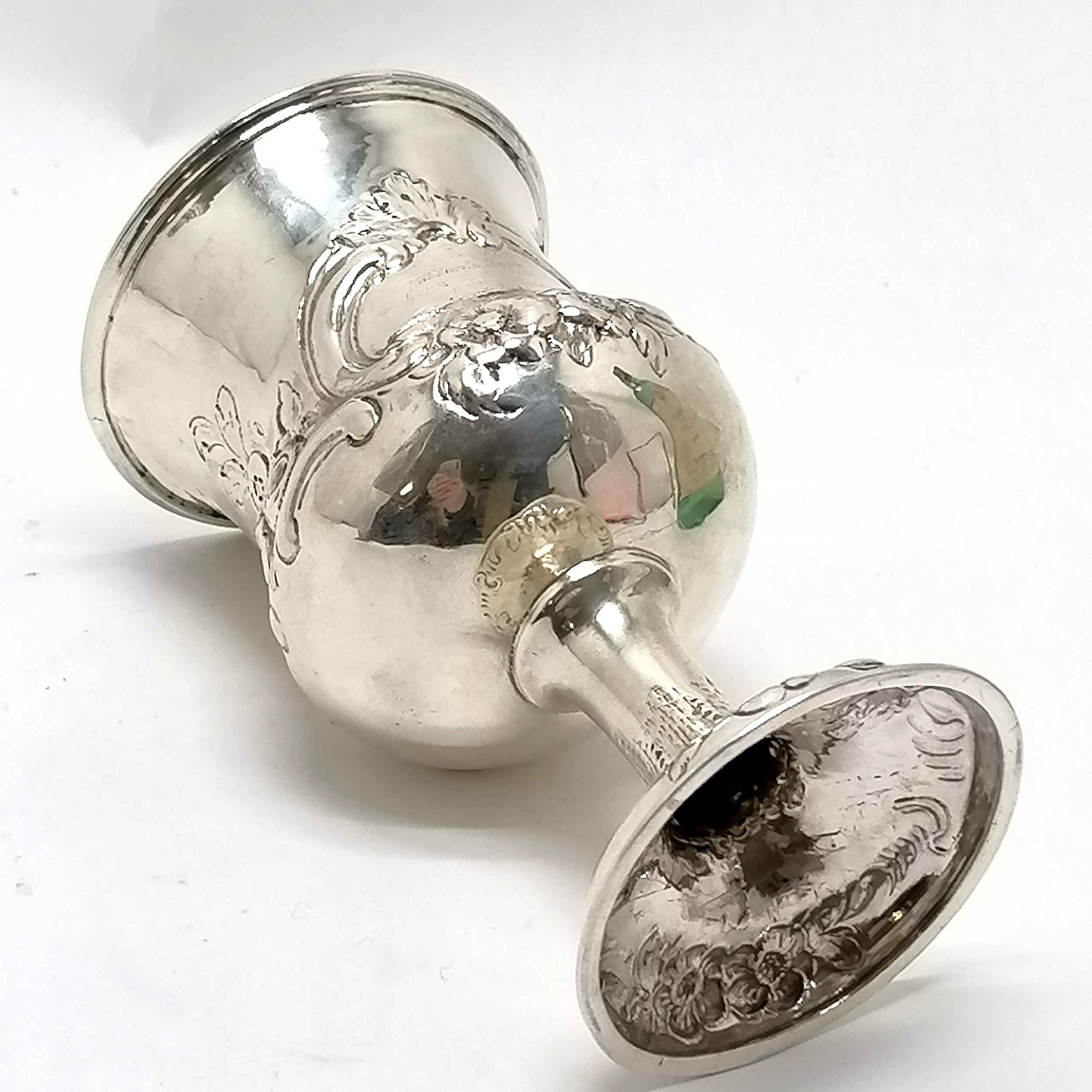 1863 silver goblet (with gilt interior) by Robert Harper (?) - 13cm & 97g total weight ~ has - Image 2 of 5