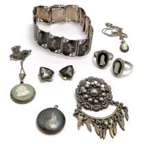 Qty of silver jewellery inc 4 x Wedgwood, Siamese silver earrings + pendant + bracelet + 800