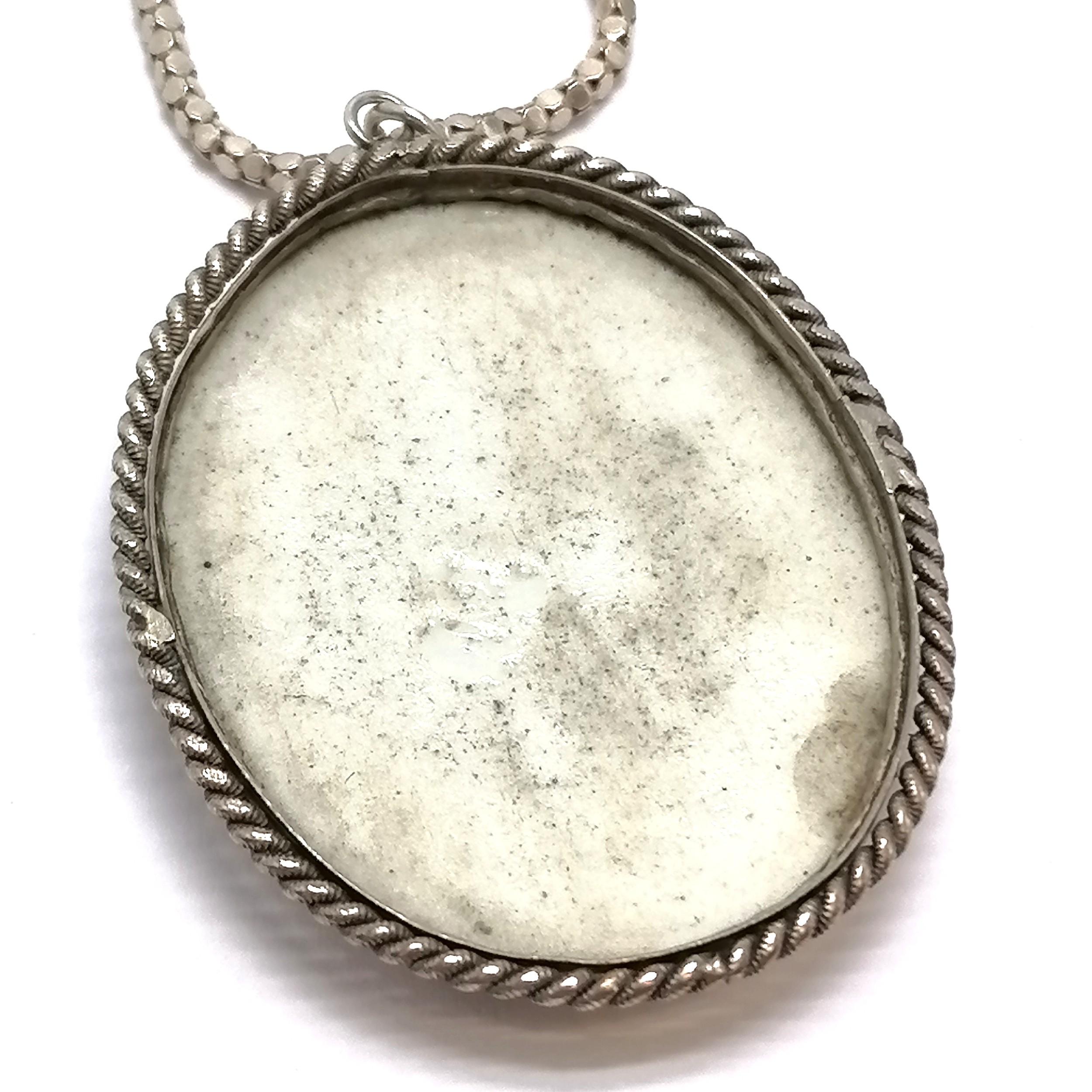 Antique unmarked silver mounted porcelain portrait panel pendant (5cm and chipped to the reverse) on - Image 2 of 3
