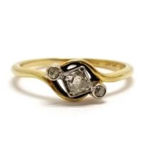 Antique 18ct / platinum diamond set crossover ring - size P & 2.6g total weight