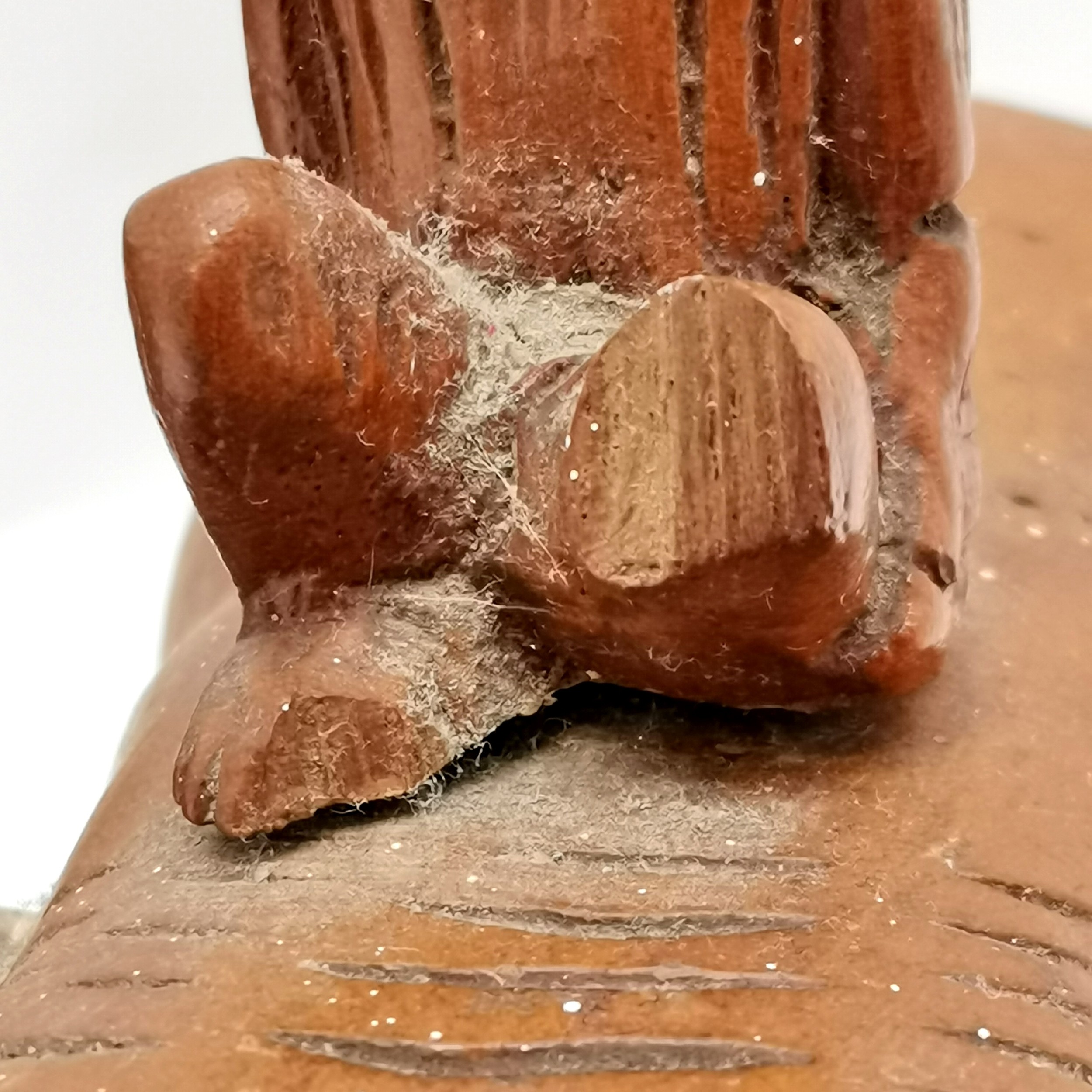 Hand carved teak hinged lidded box depicting elephant dragging log t/w carved model of elephant - Image 5 of 5