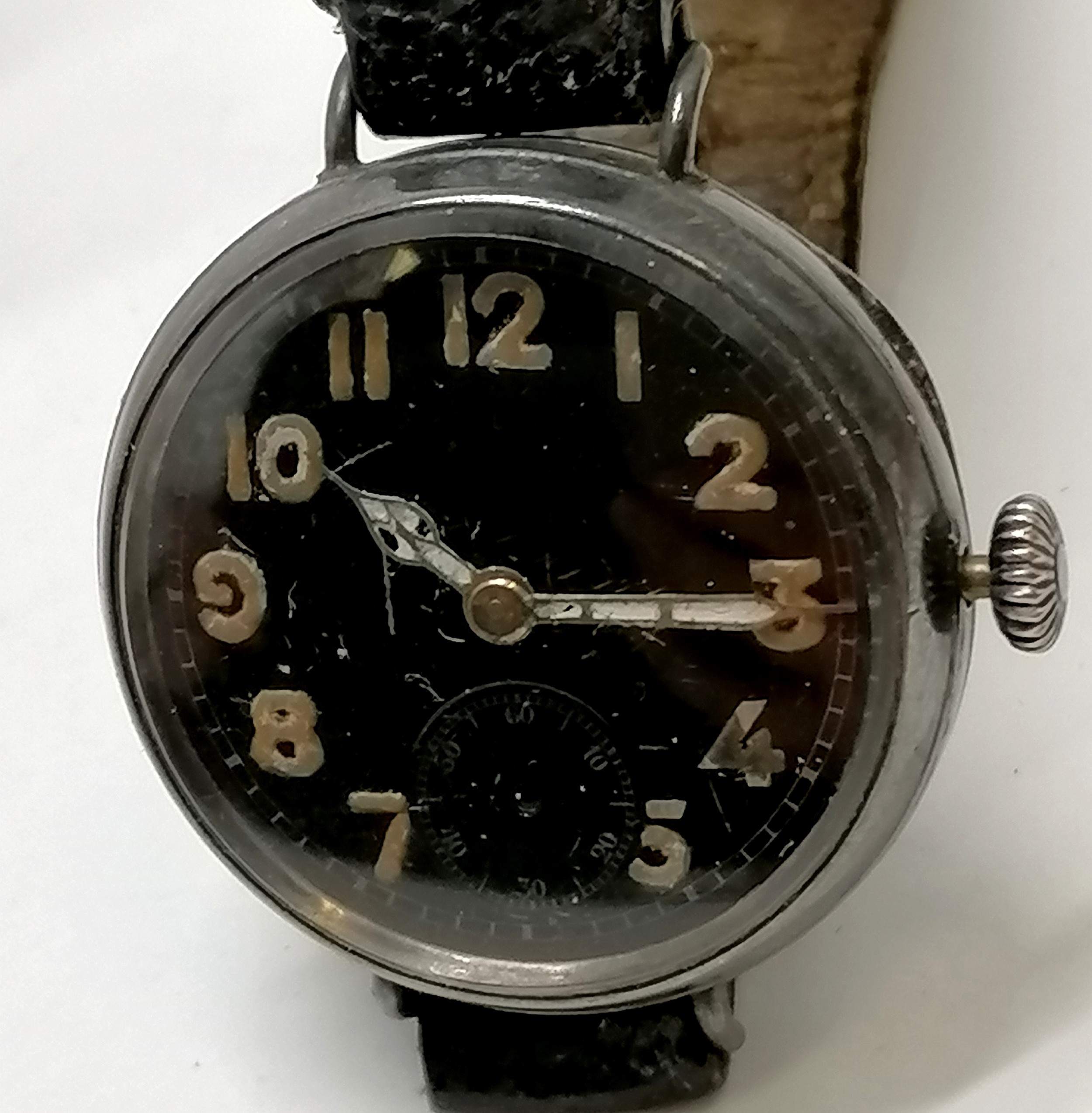 Silver cased c.WWI black dialled military style manual wind wristwatch (30mm case) - for spares /