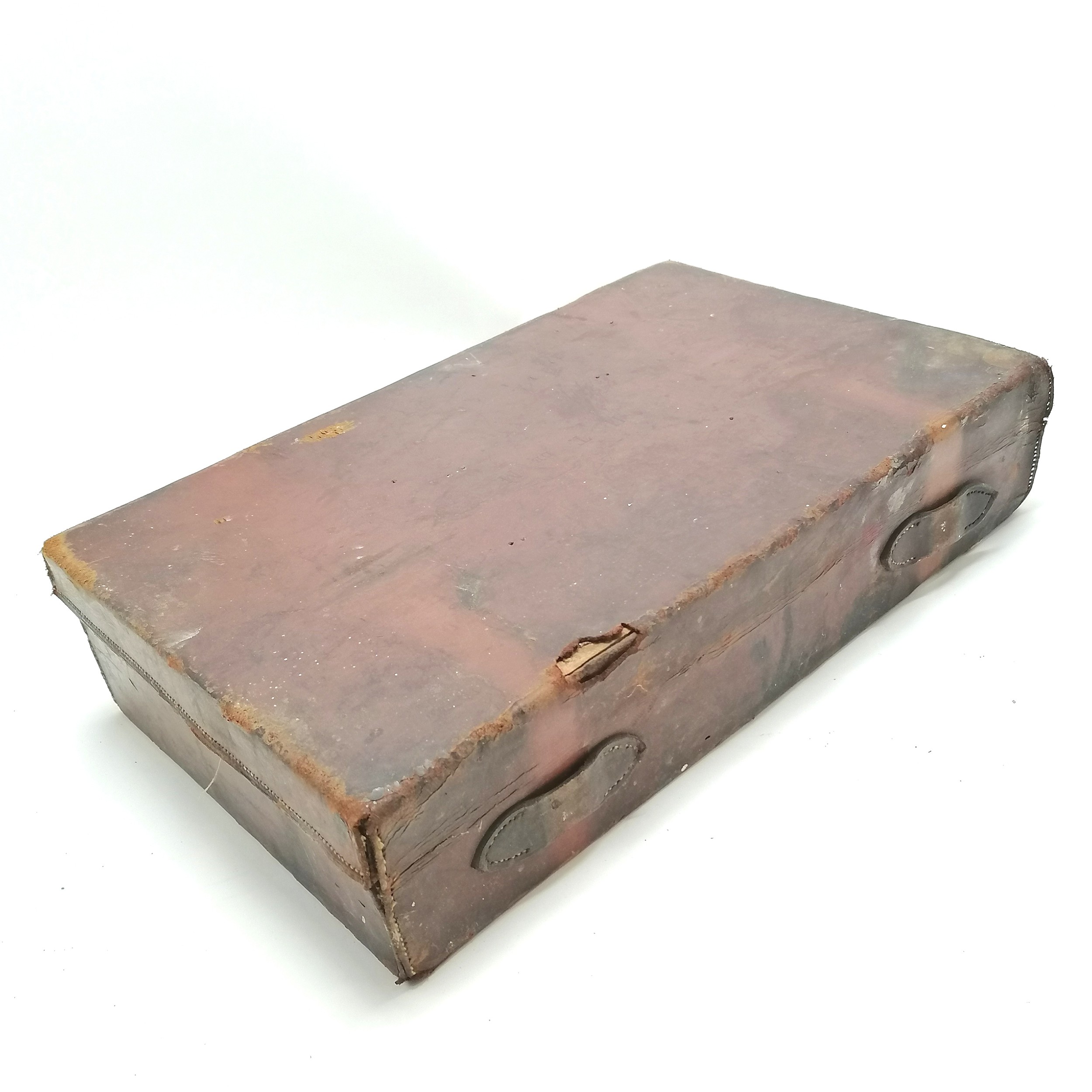 Antique leather covered cartridge case with Belgian label to interior - 41cm x 35cm x 10cm high t/ - Image 3 of 6
