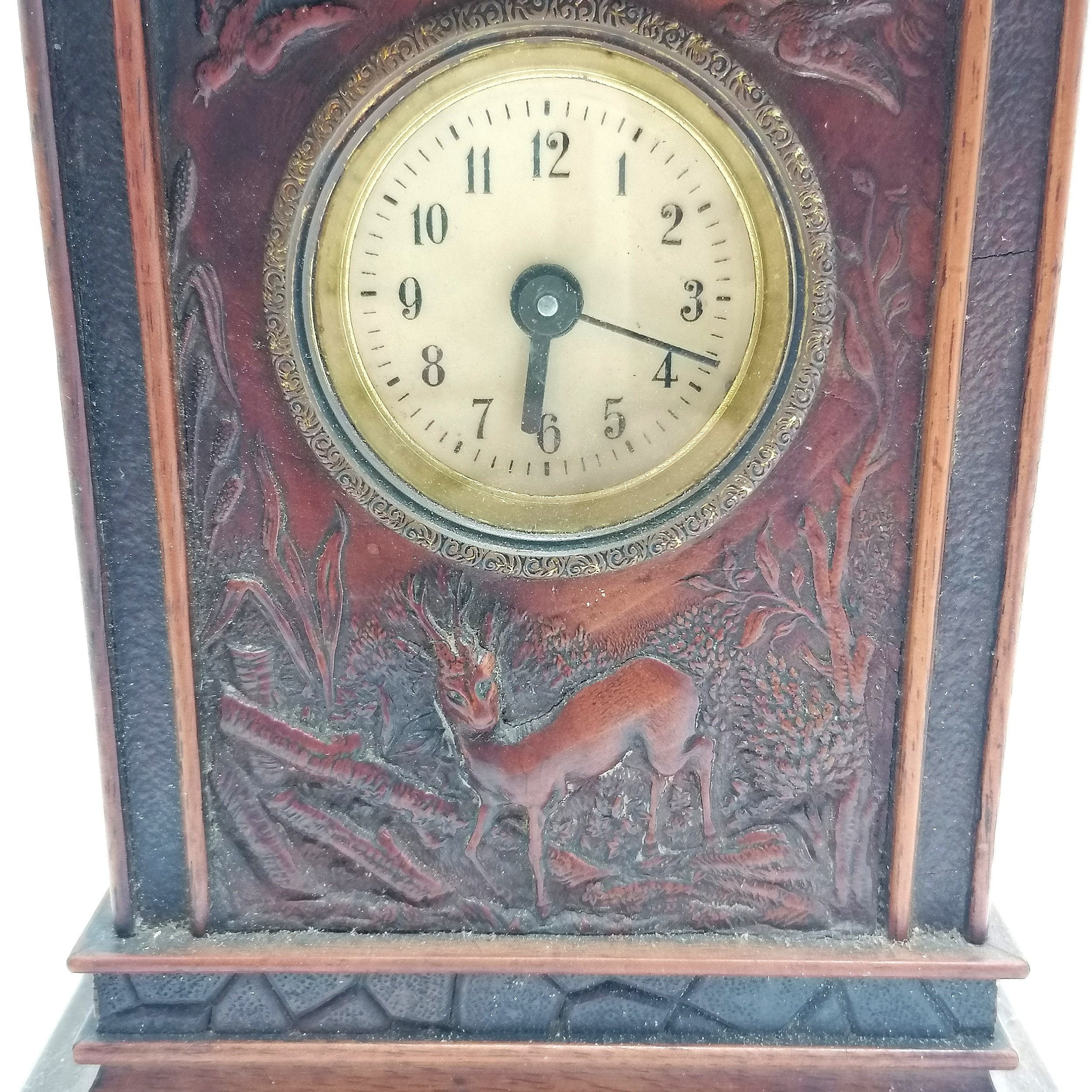 Black forest hand carved wooden clock with front panel decorated with deer & birds - 29cm high x - Image 4 of 4