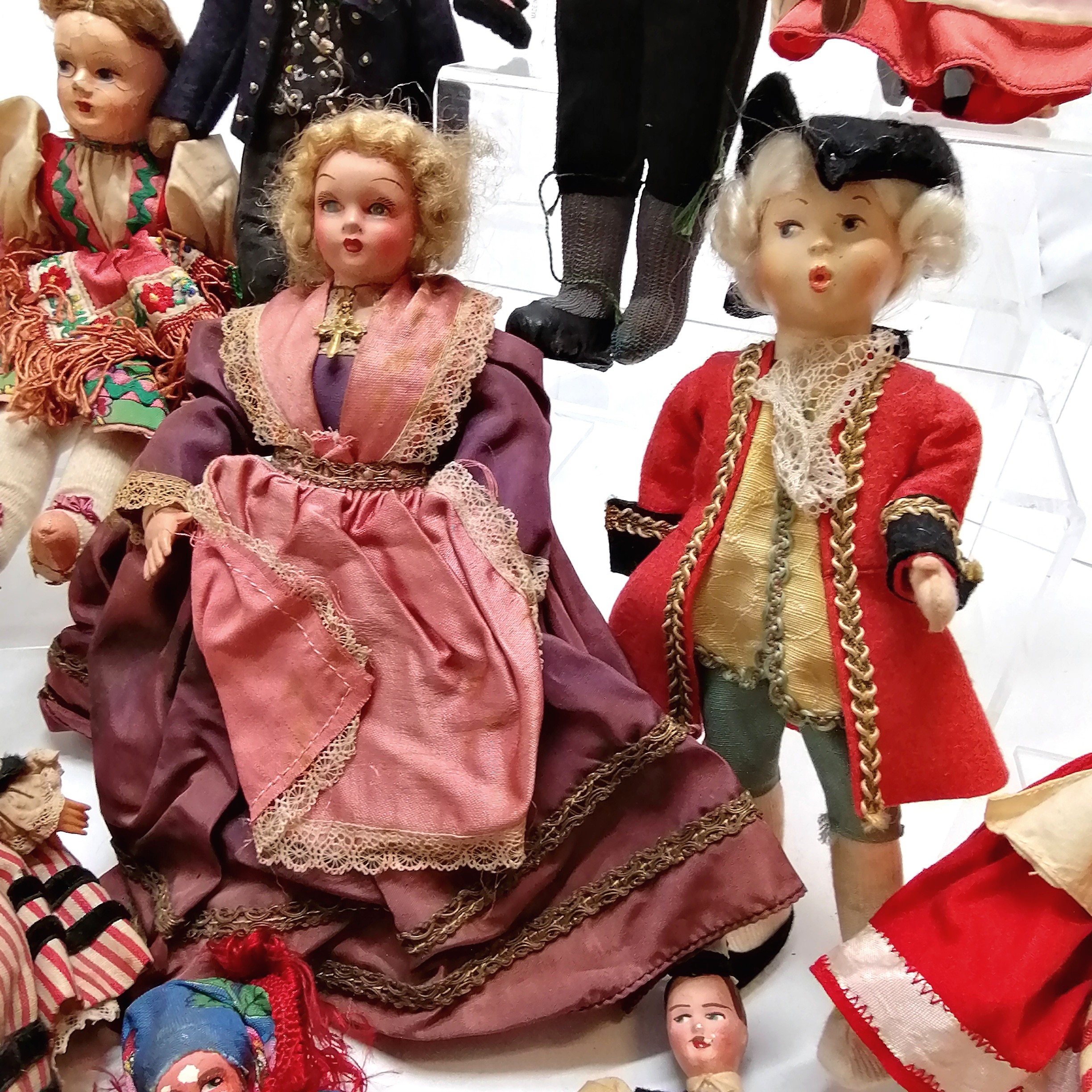 A vintage collection of 18 costume dolls the talest 36cm high including Nistis Spanish doll, Peggy - Image 3 of 12