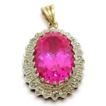 9ct hallmarked gold pink stone / diamond set large pendant - 2.5cm drop & 3.6g total weight