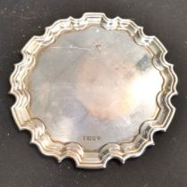 1992 silver hallmarked salver by Carr's of Sheffield Ltd ~ 149g & 15cm diameter - some surface