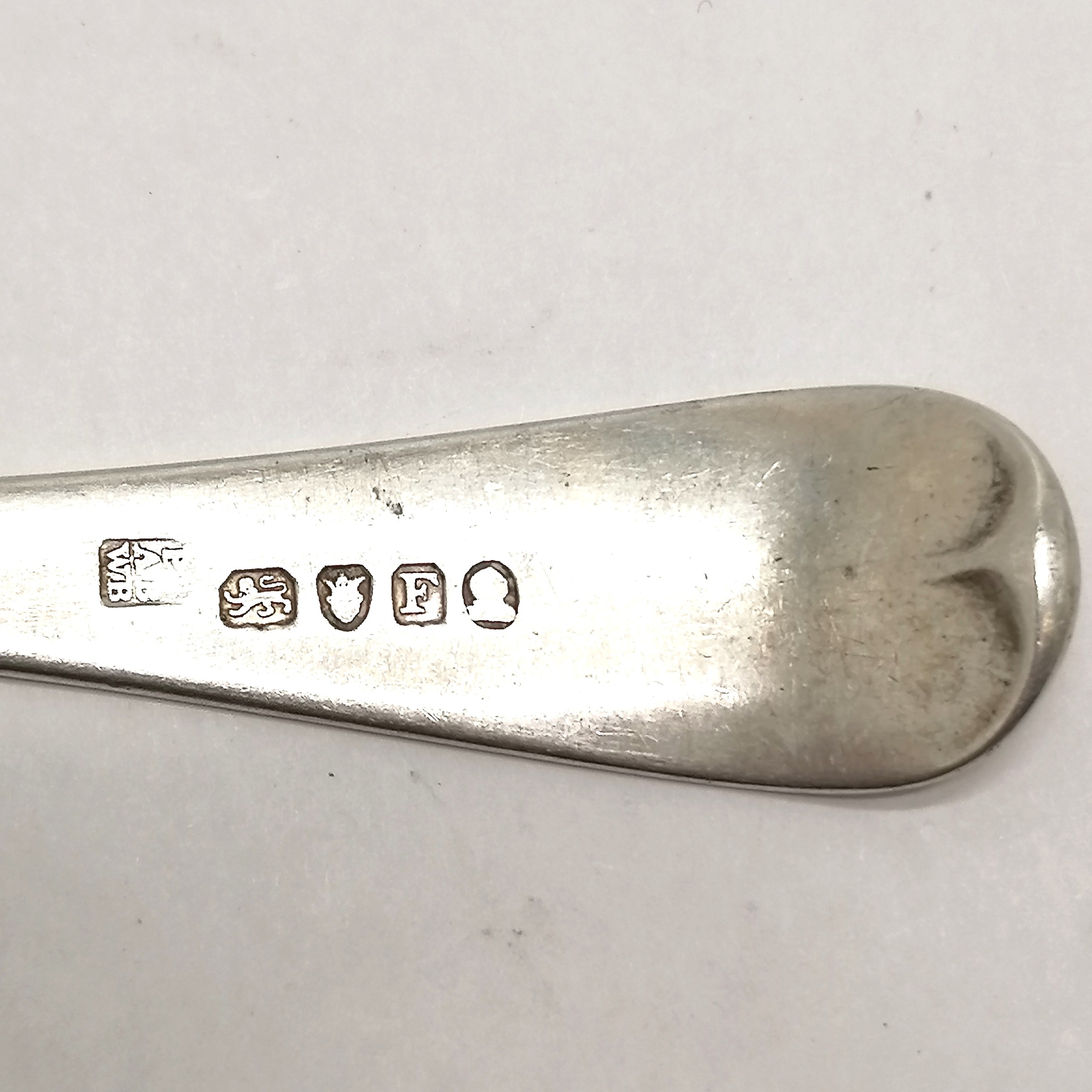 Pair of 1801 London silver tablespoons 1 bearing makers mark Peter, Ann & William Bateman - 22.5cm - Image 2 of 3