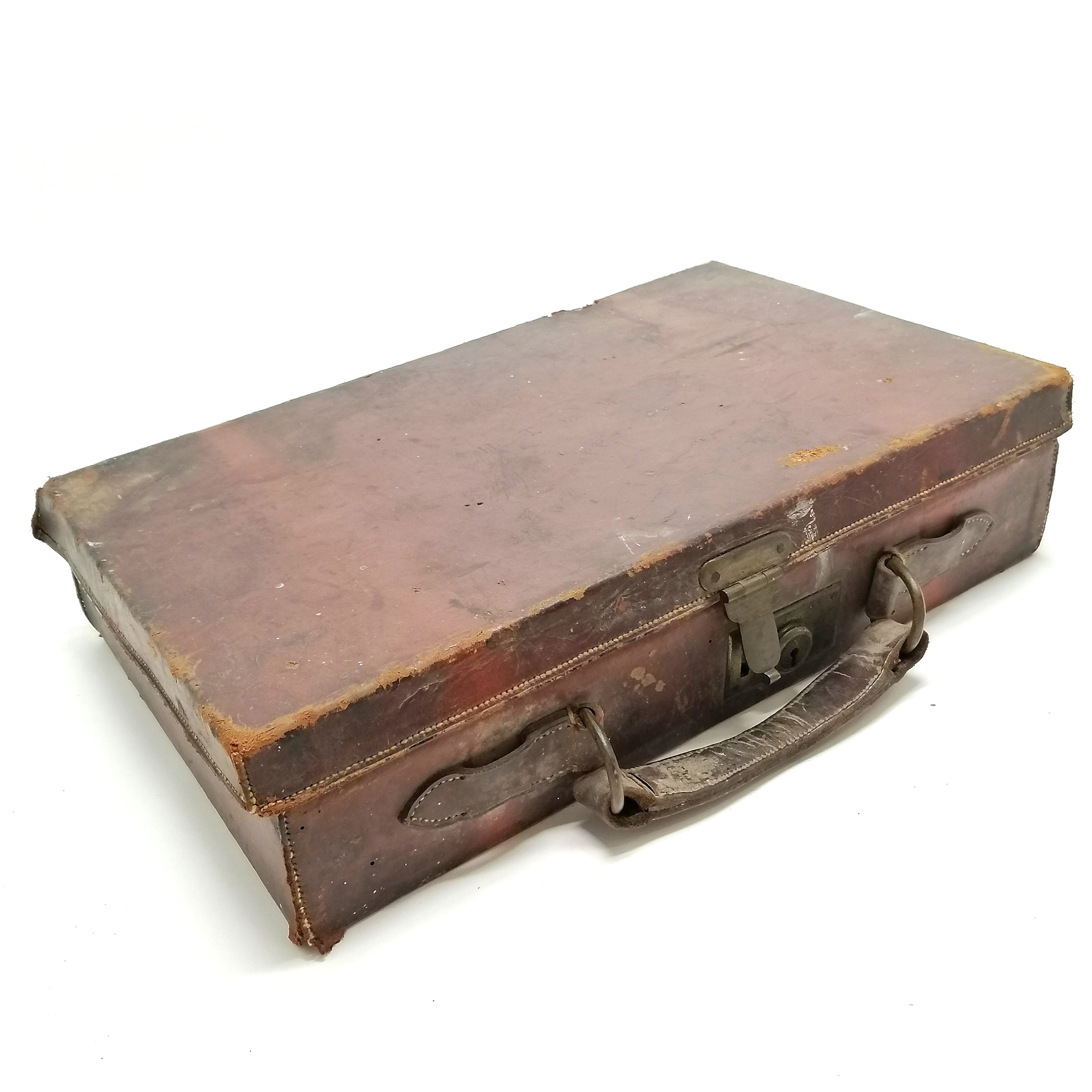 Antique leather covered cartridge case with Belgian label to interior - 41cm x 35cm x 10cm high t/ - Image 6 of 6