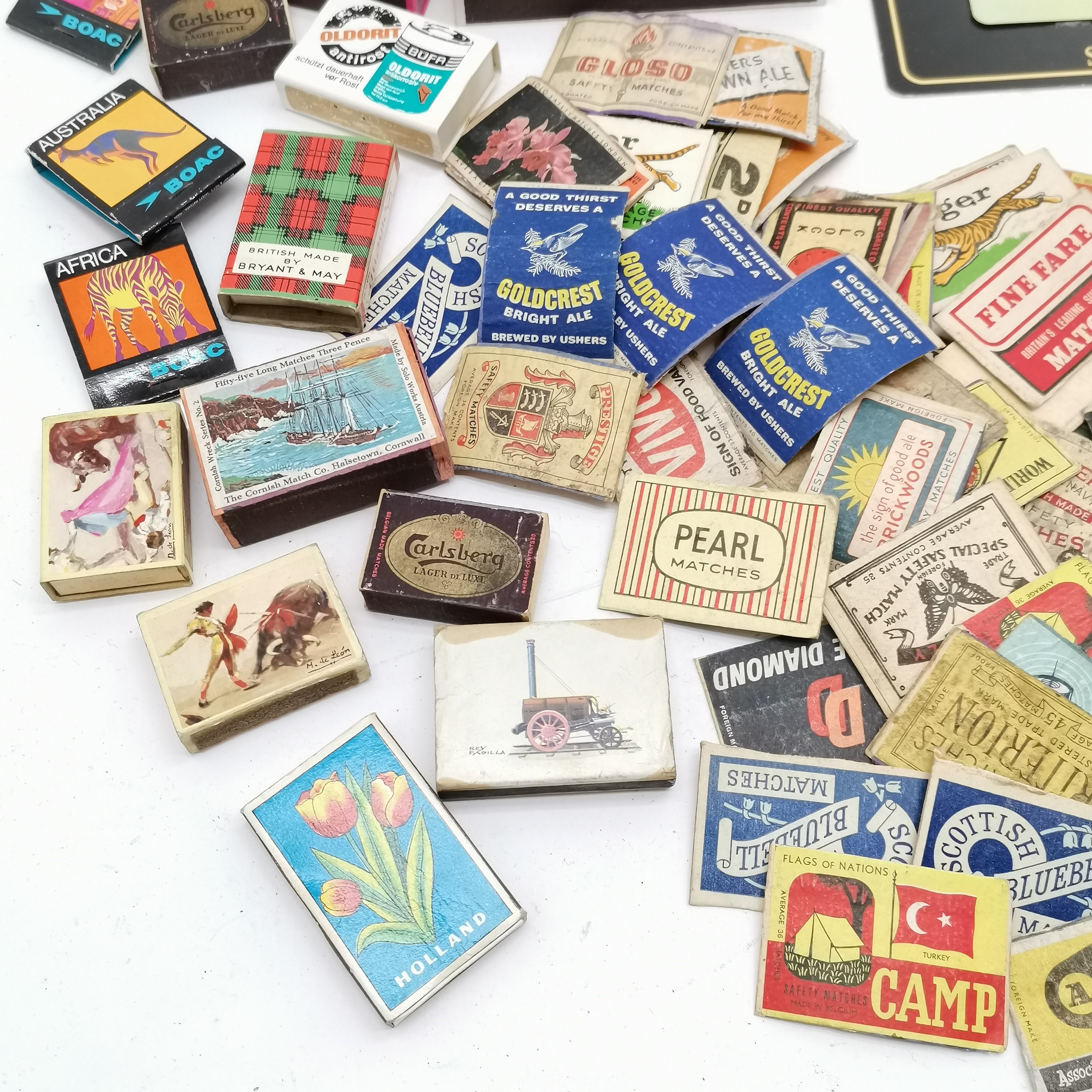 Collection of assorted vintage matchboxes and match box covers to include advertising, etc t/w a - Image 5 of 6