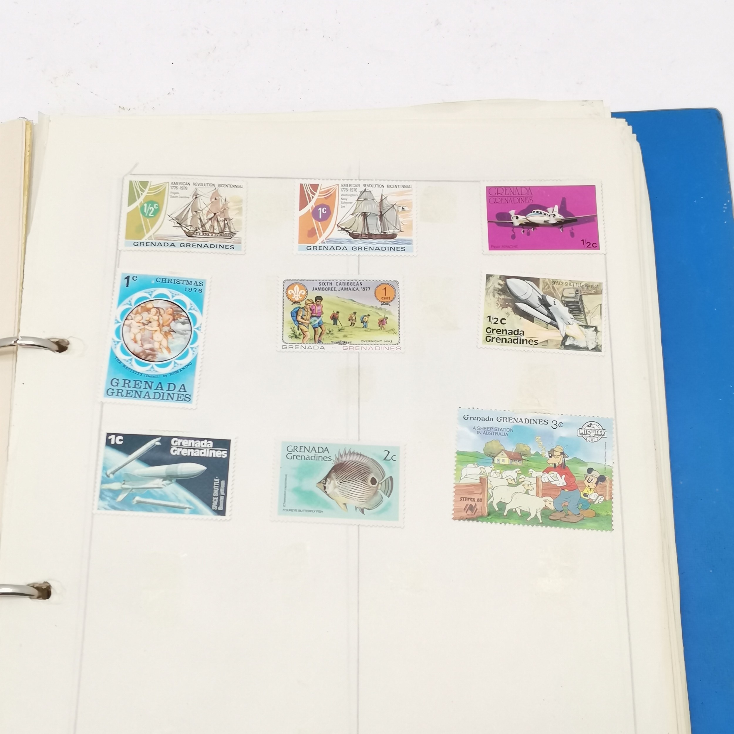11 volumes of a world stamp collection - in mixed condition but many 1000's and well worth further - Image 11 of 16