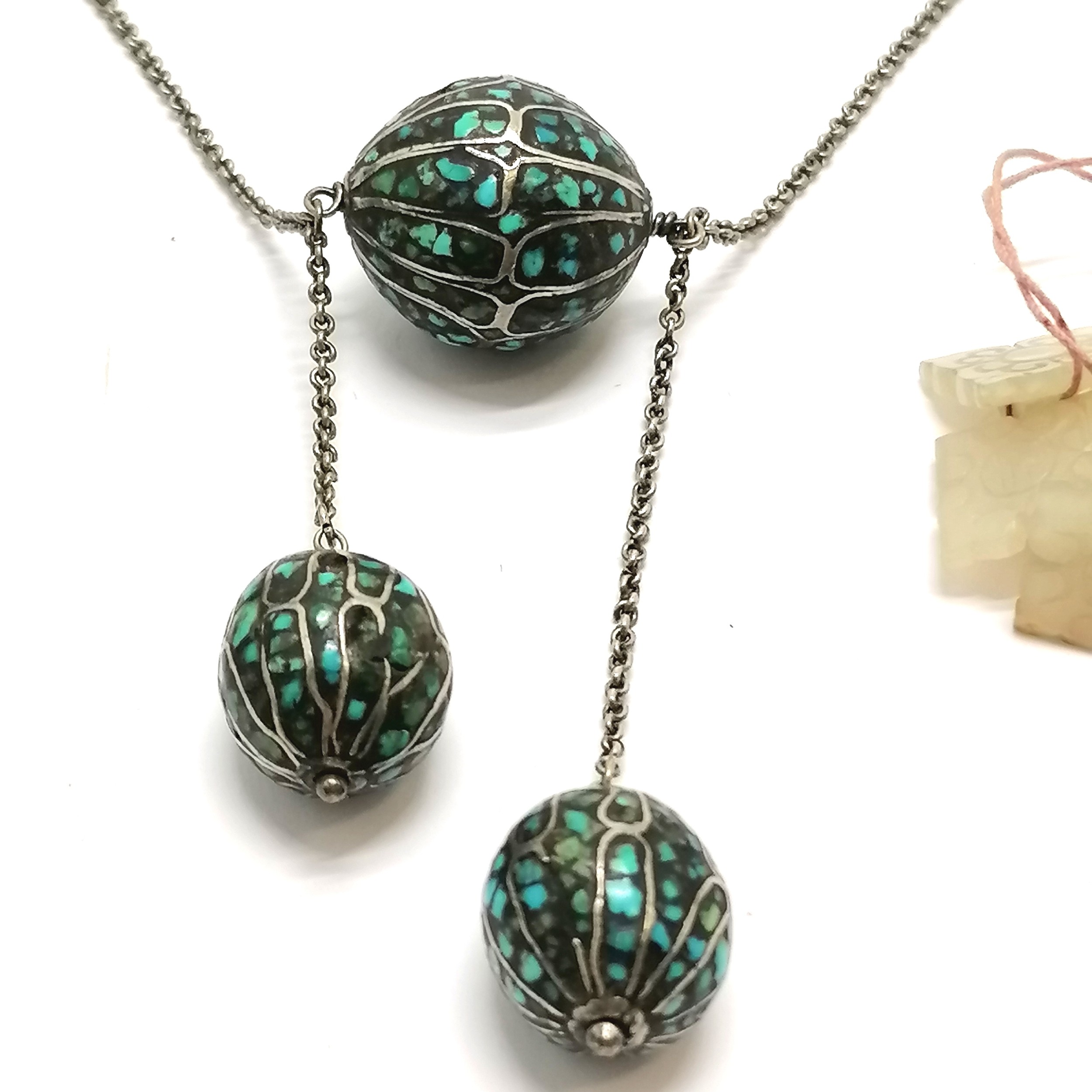 5 x hand carved jade Chinese buttons (1.2cm square), Unmarked silver & turquoise set bead necklace - Image 3 of 5